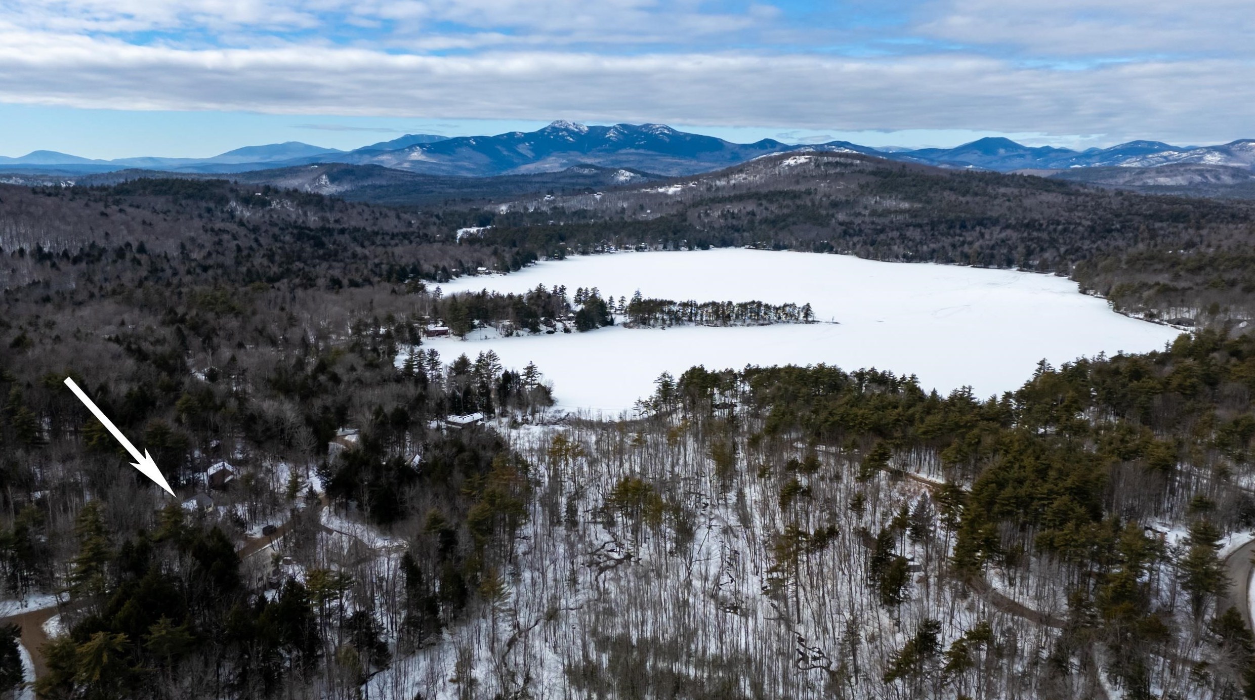 153 Brenner Dr, Albany NH  03818-6910 exterior