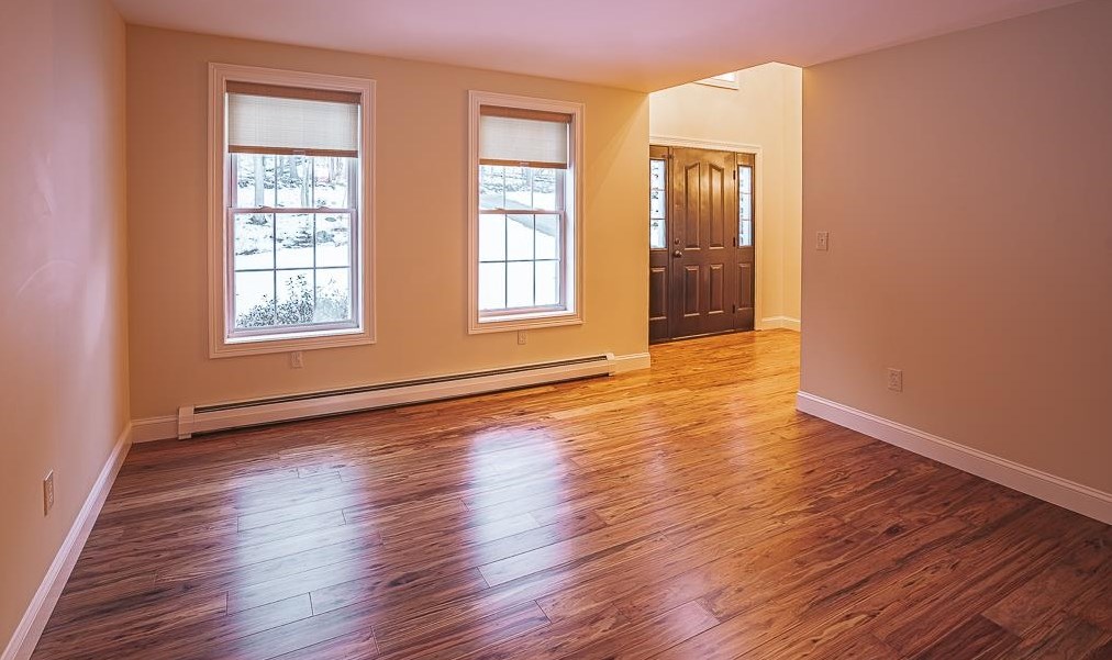 257 Elm St, Concord NH  03303-3321 exterior