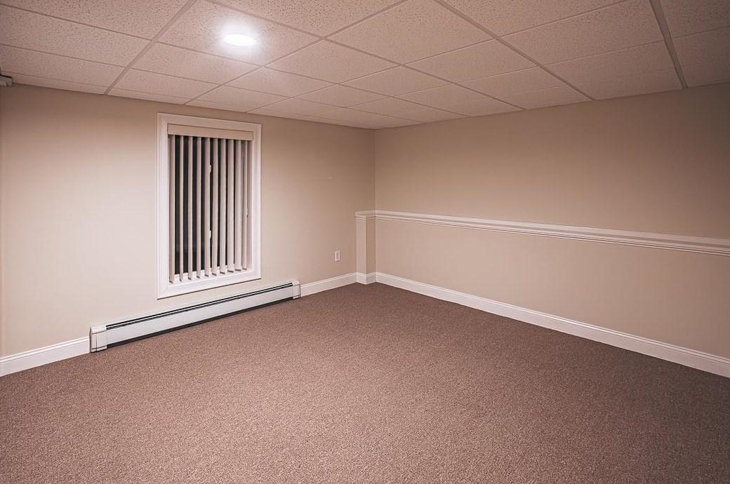 257 Elm St, Concord NH  03303-3321 exterior