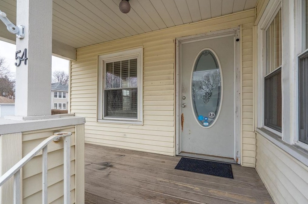 54 Garden St, Manchester NH  03103-6417 exterior