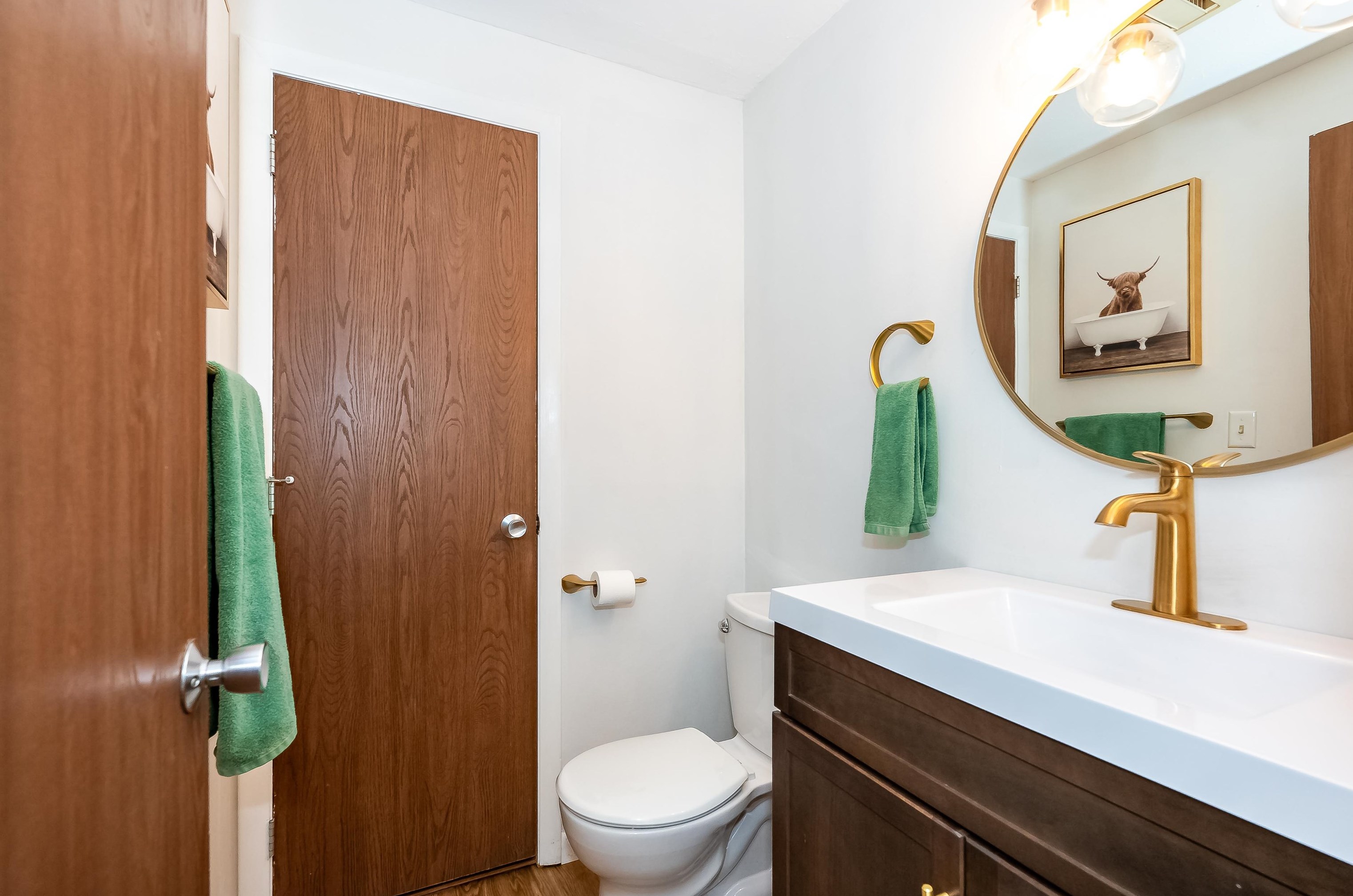 7 Kingston Ct, Merrimack NH  03054-3428 exterior