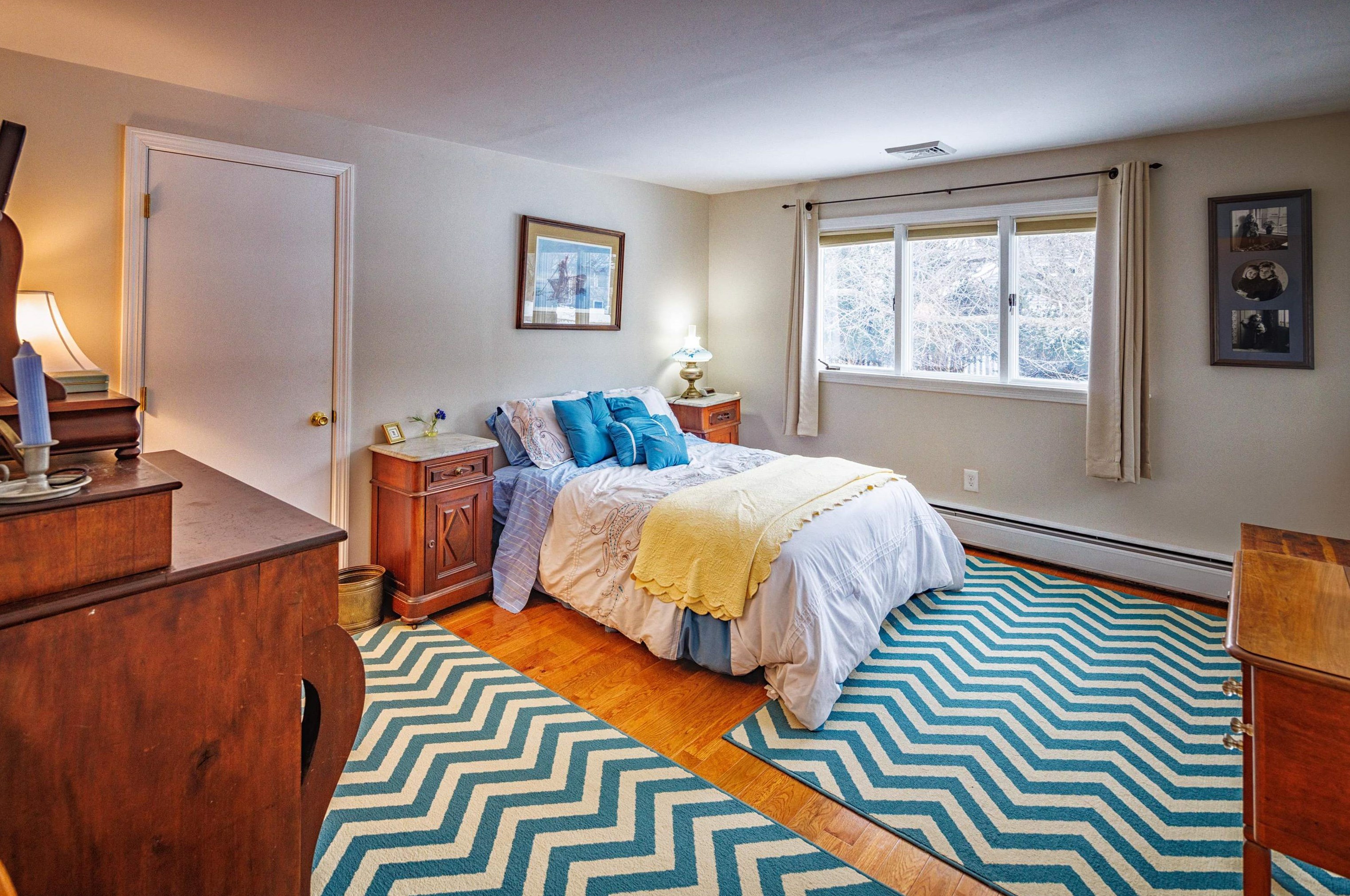 15 Cote Dr, Dover NH  03820-4644 exterior