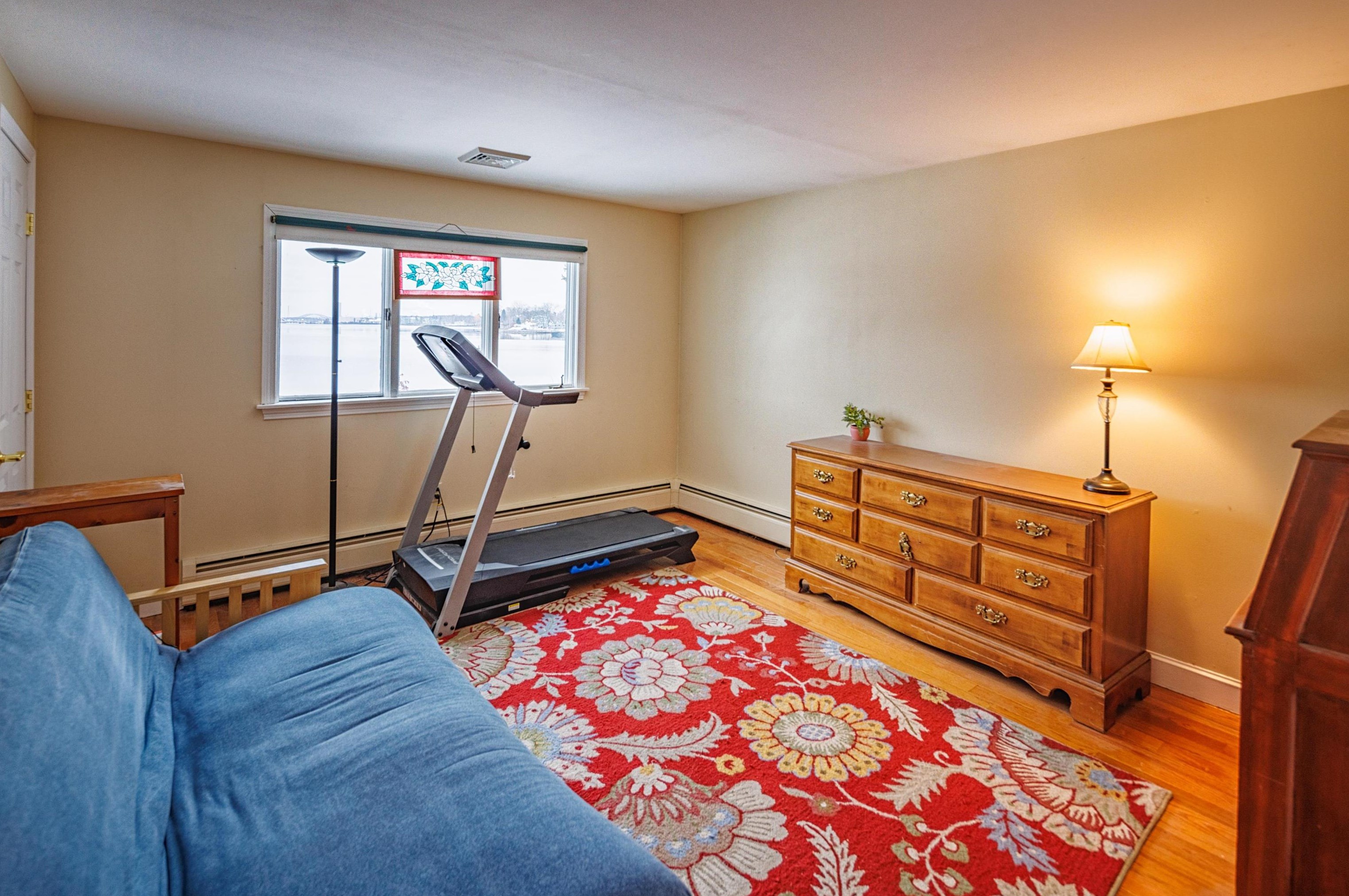 15 Cote Dr, Dover NH  03820-4644 exterior