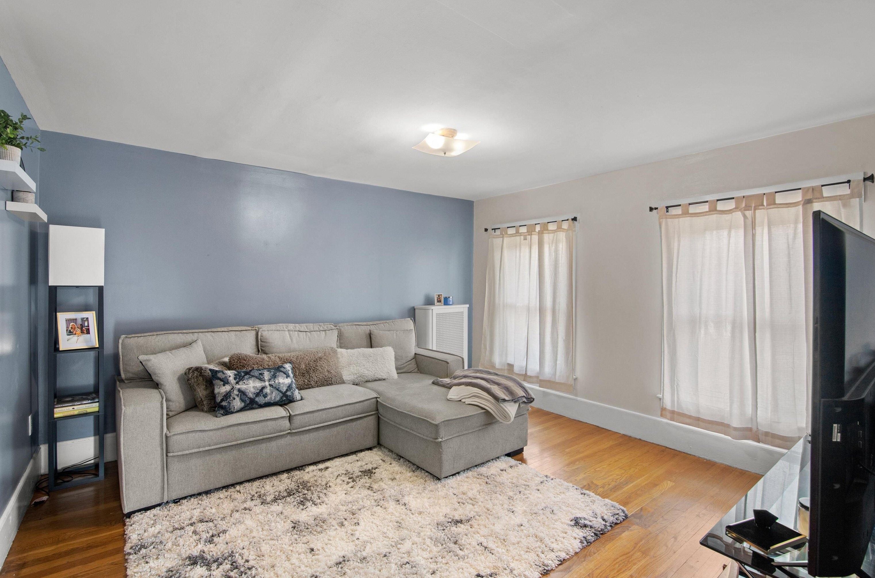 1364 Candia Rd, Manchester NH 03109-5703 exterior