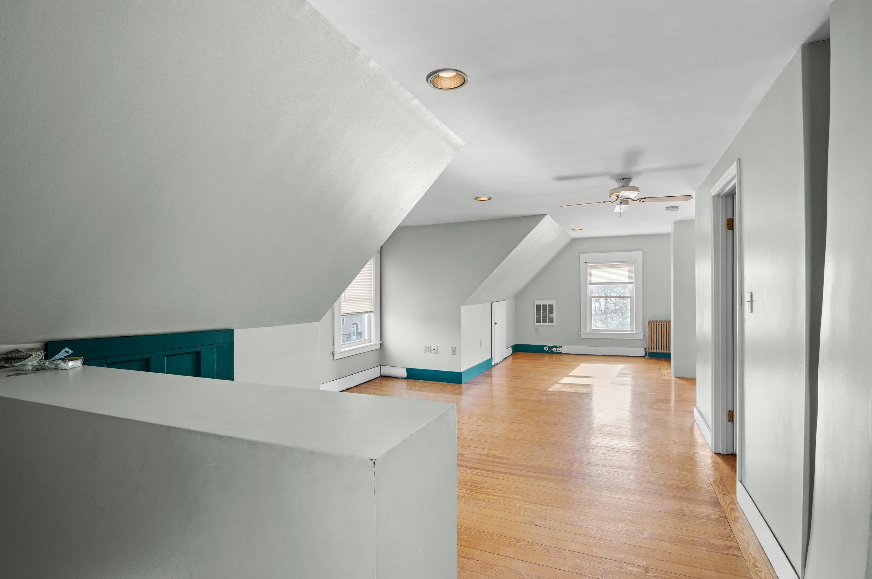 1364 Candia Rd, Manchester NH 03109-5703 exterior