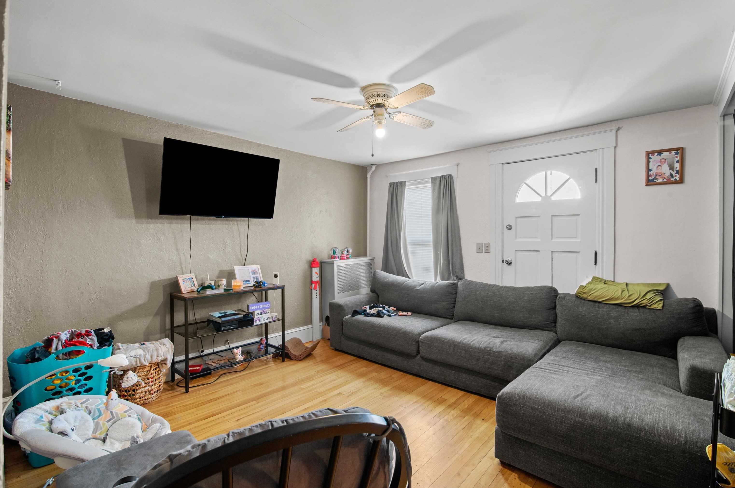 1364 Candia Rd, Manchester NH 03109-5703 exterior