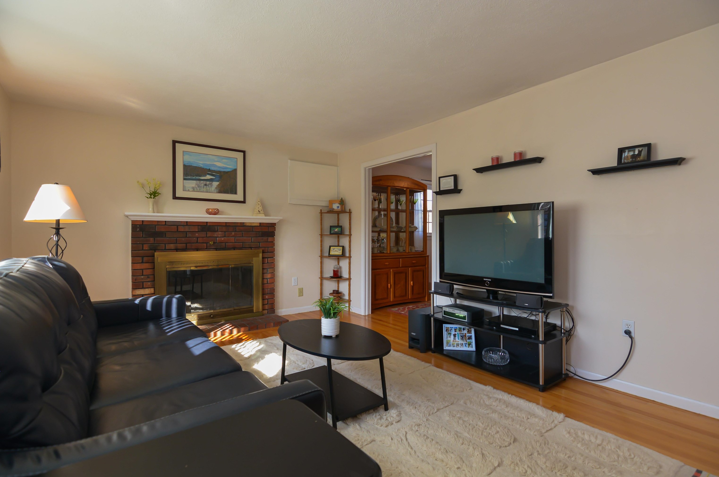 24 Woodbury St, Salem NH  03079-3211 exterior