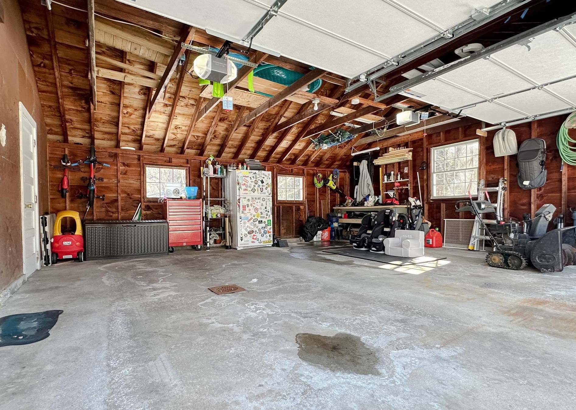 94 Mountain Rd, Concord NH  03301-6902 exterior