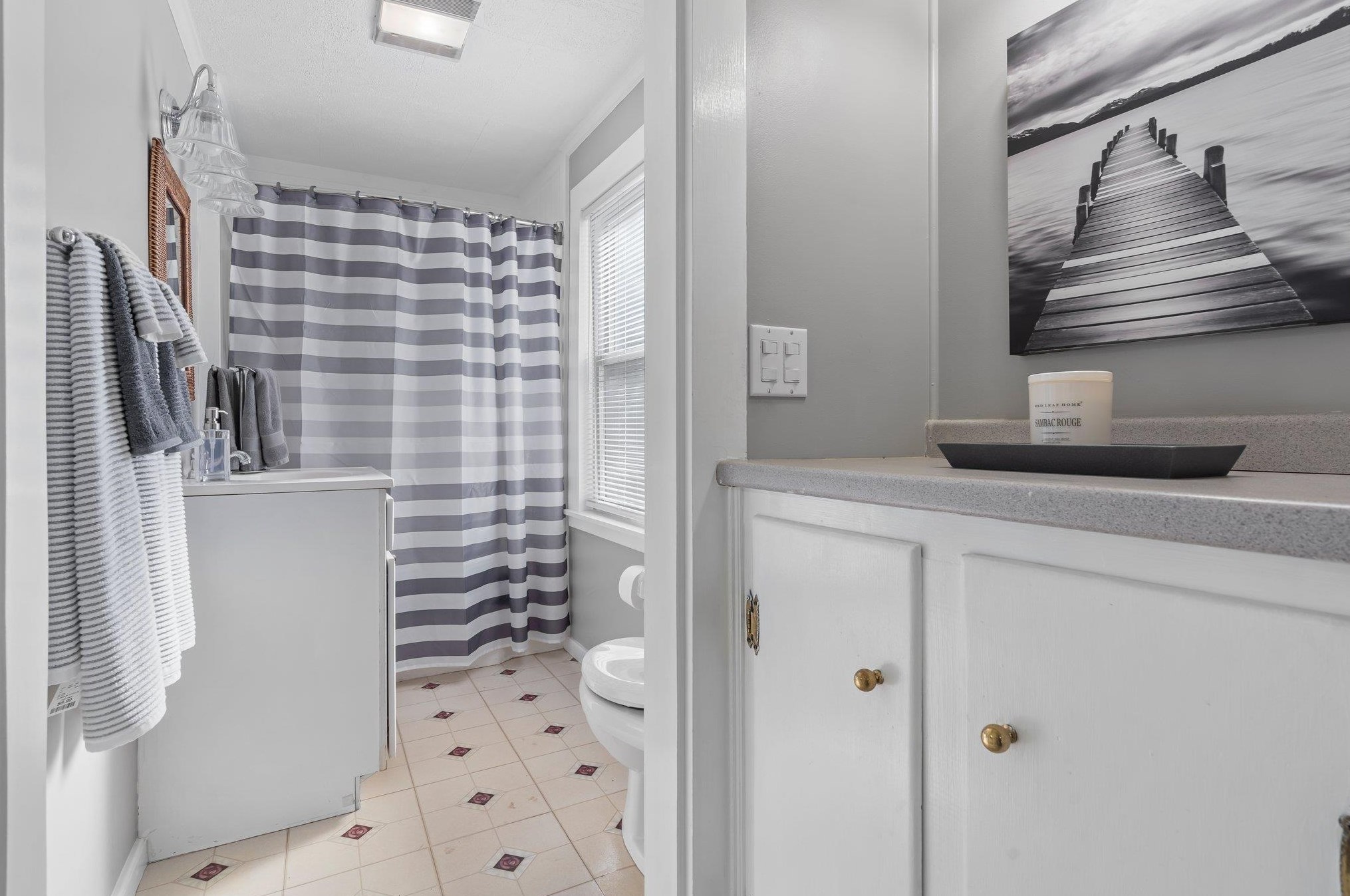 280 Main St, Danville NH  03819-3239 exterior