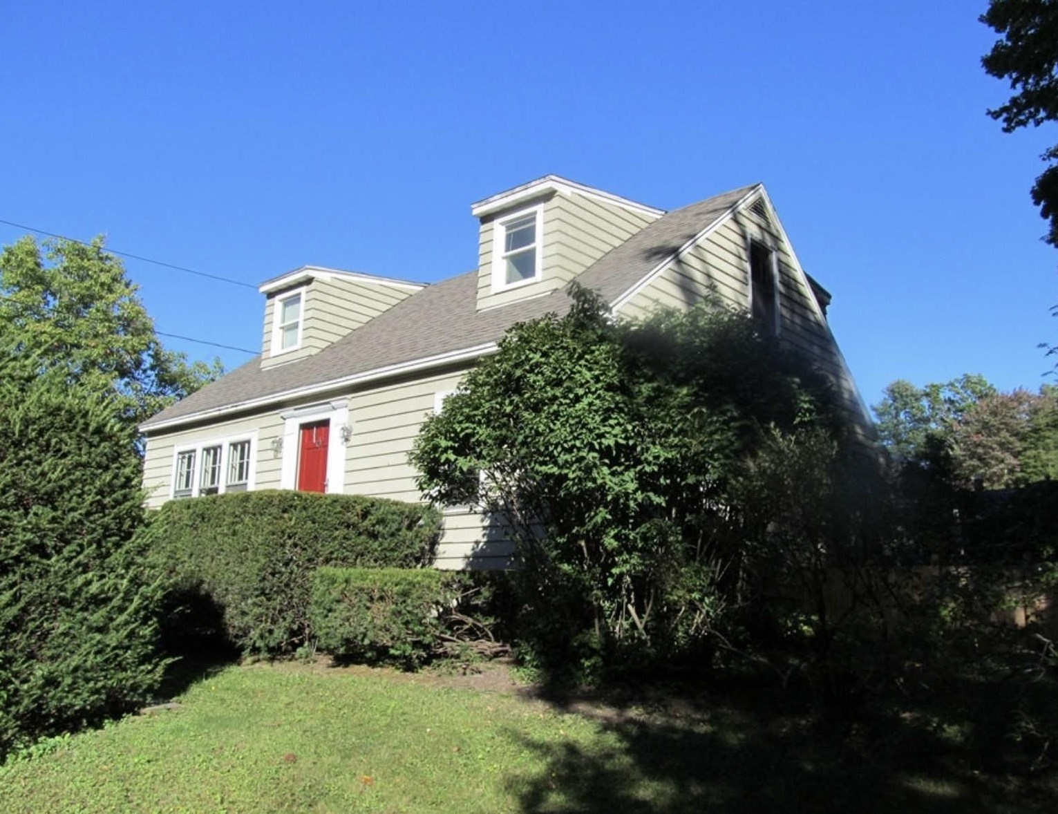 1 Harmony Ln, Unity NH  03743-5717 exterior