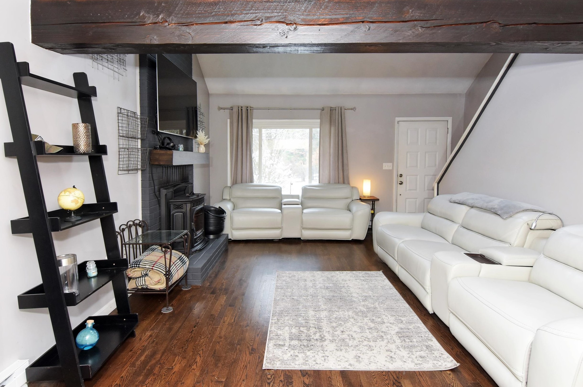 3 Linda St, Windham NH  03087-1757 exterior