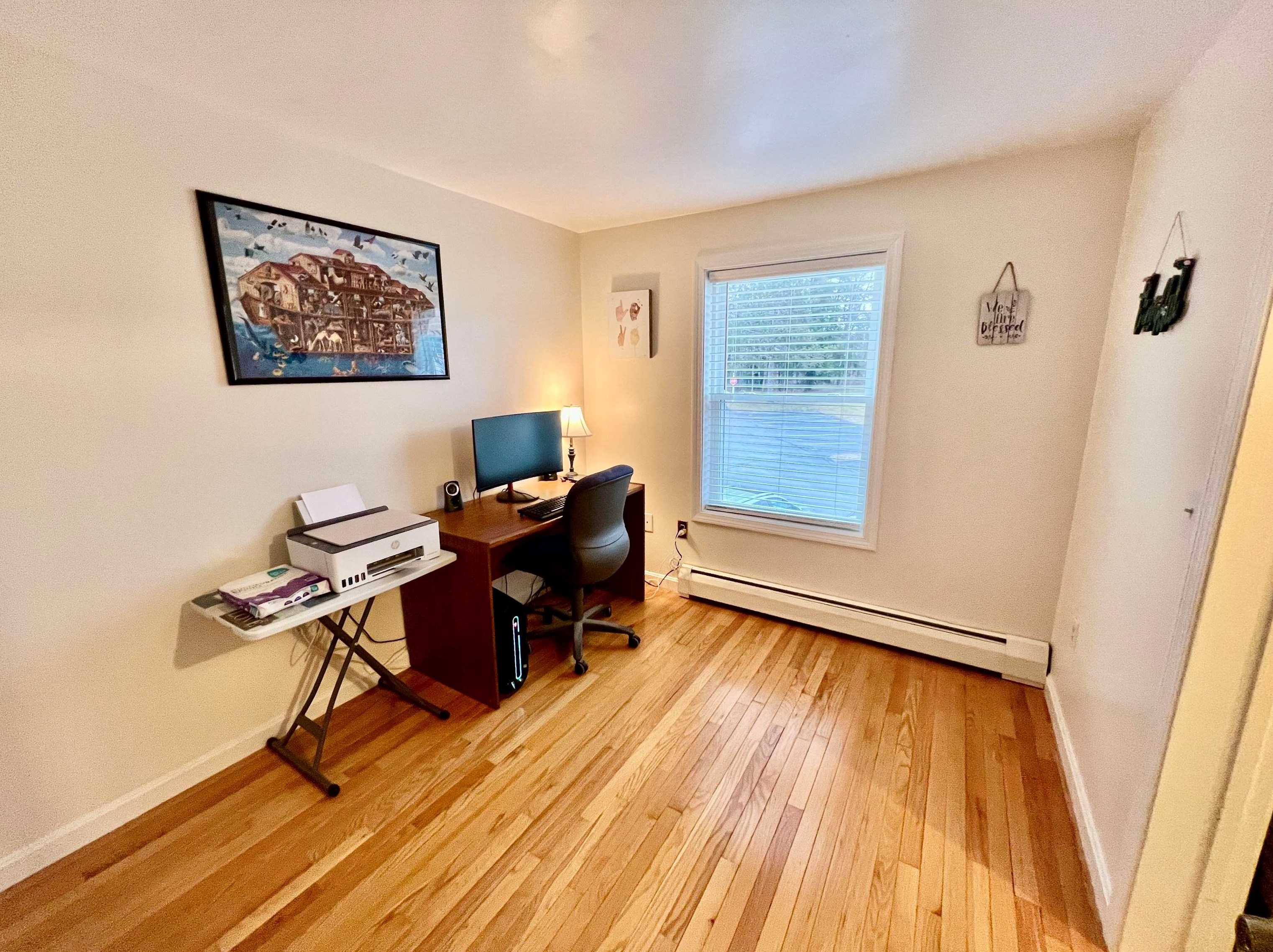 16 Great Falls Dr, Concord NH  03303-1594 exterior