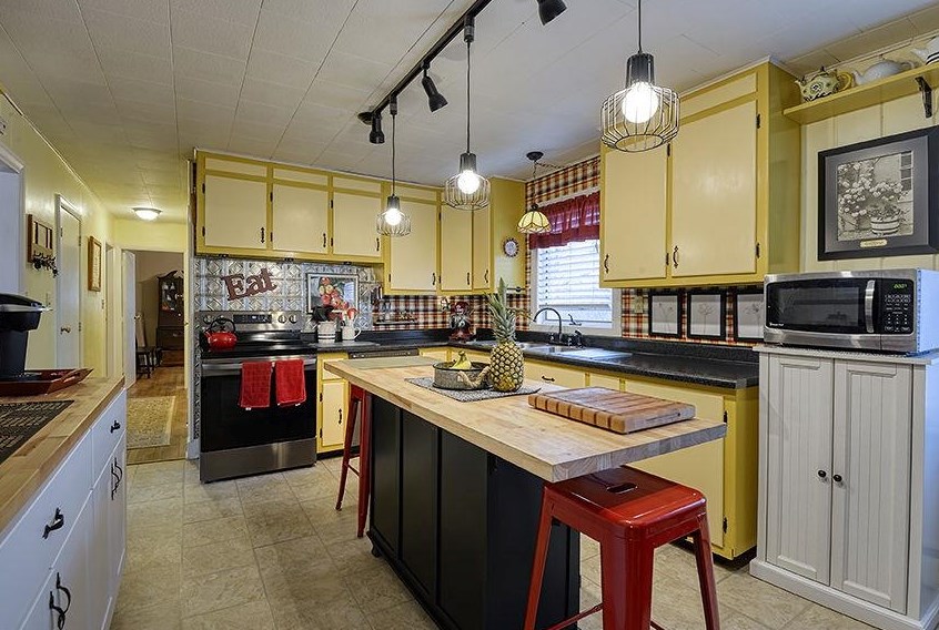 38 Library Ave, Alstead NH 03602-3118 exterior