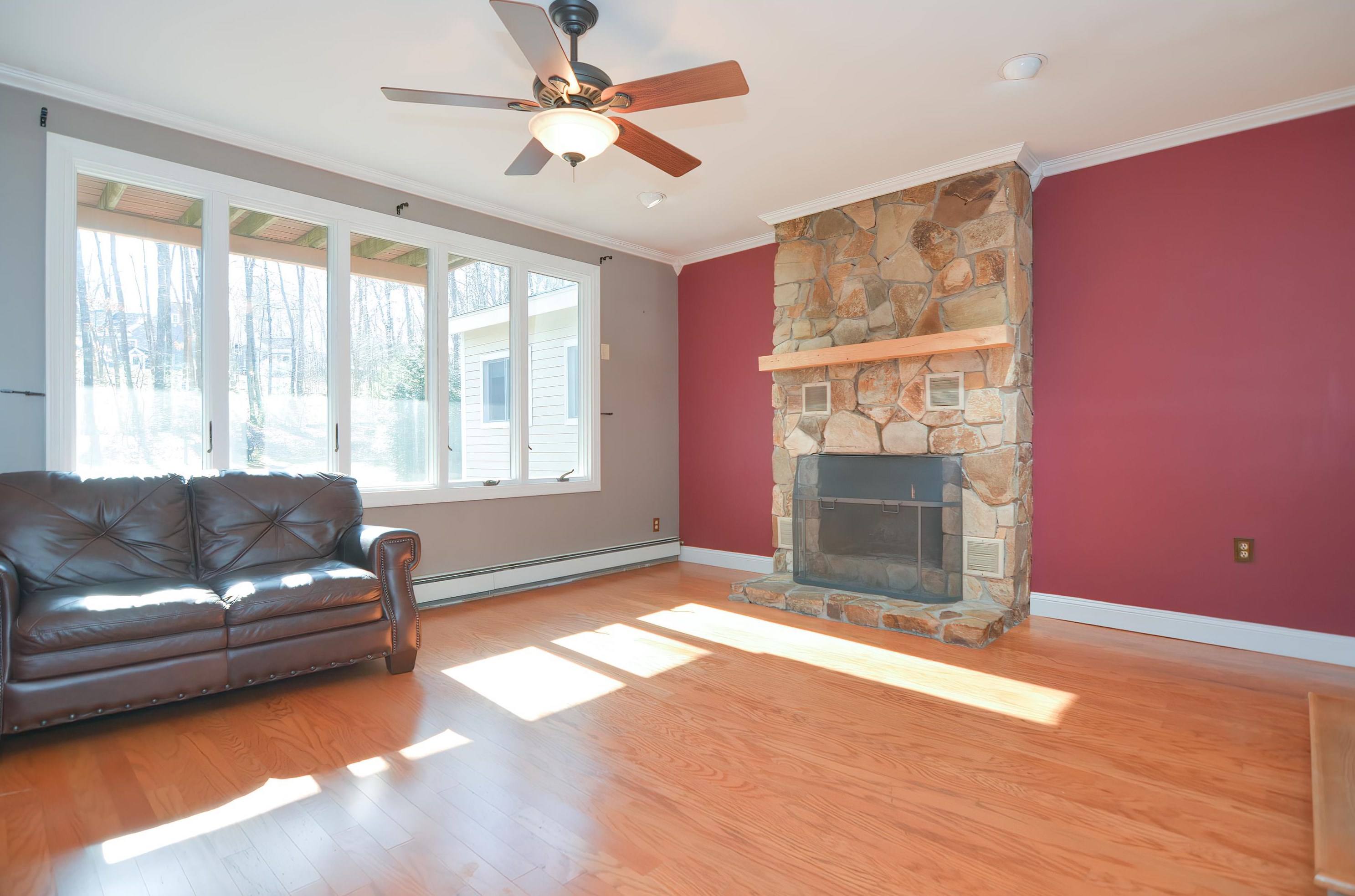 110 Newton Rd, Plaistow NH  03865-2411 exterior