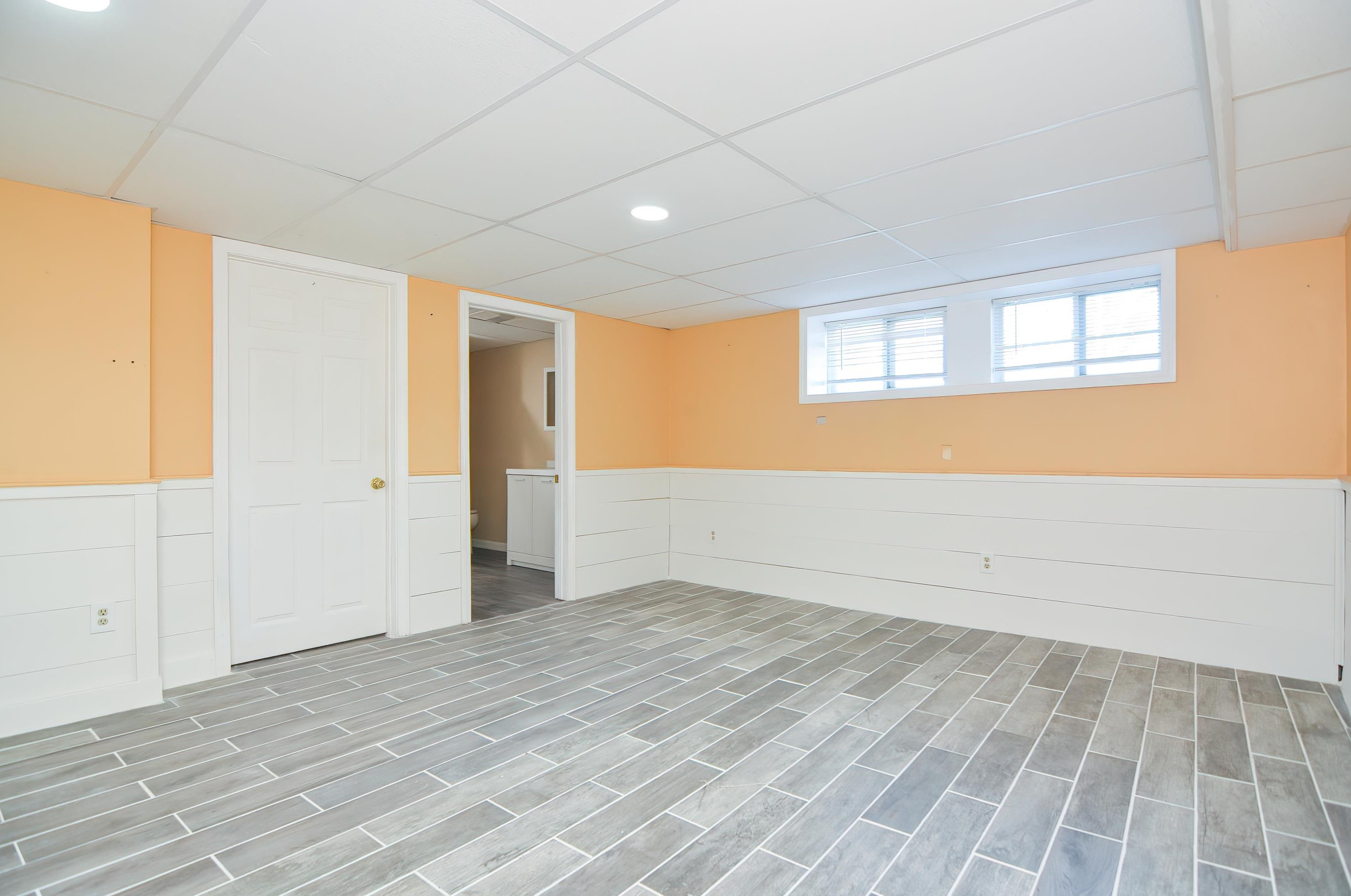 110 Newton Rd, Plaistow NH  03865-2411 exterior