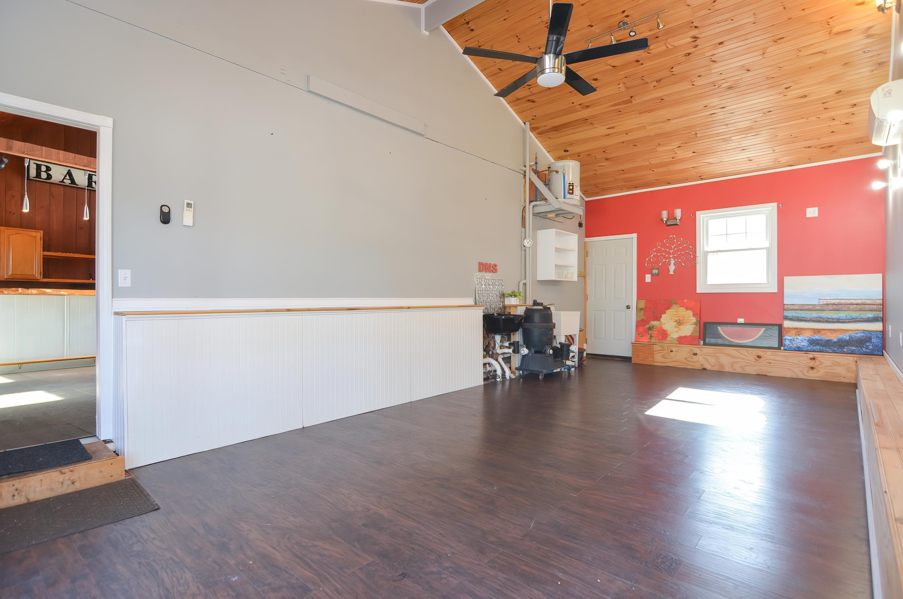 110 Newton Rd, Plaistow NH  03865-2411 exterior