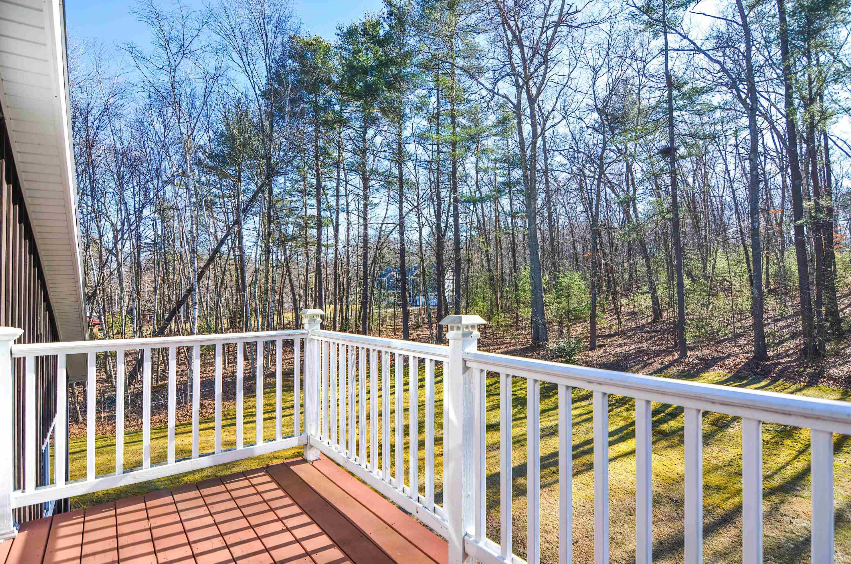 110 Newton Rd, Plaistow NH  03865-2411 exterior
