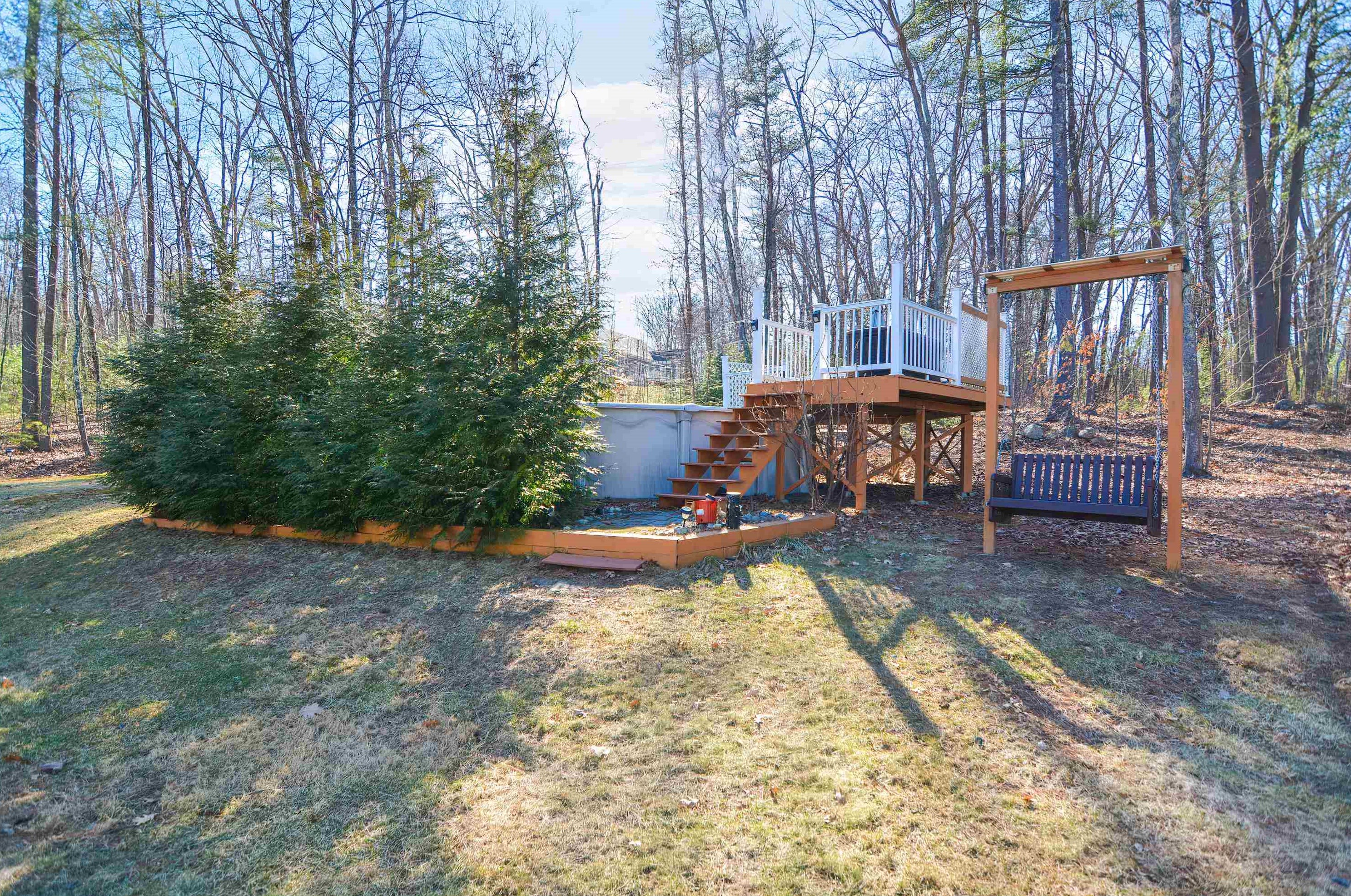 110 Newton Rd, Plaistow NH  03865-2411 exterior