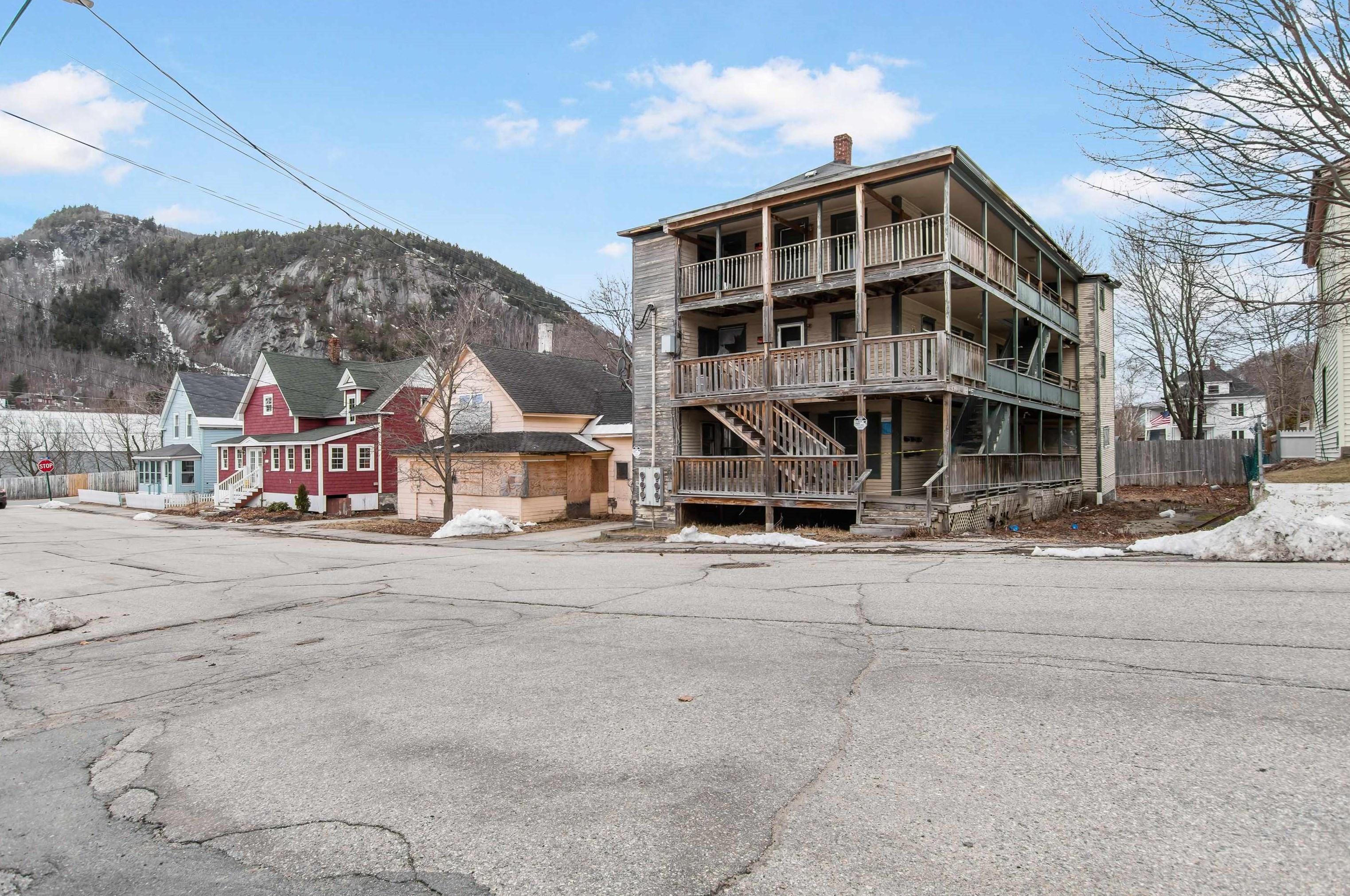 105 Pine St, Berlin NH  03570-1873 exterior