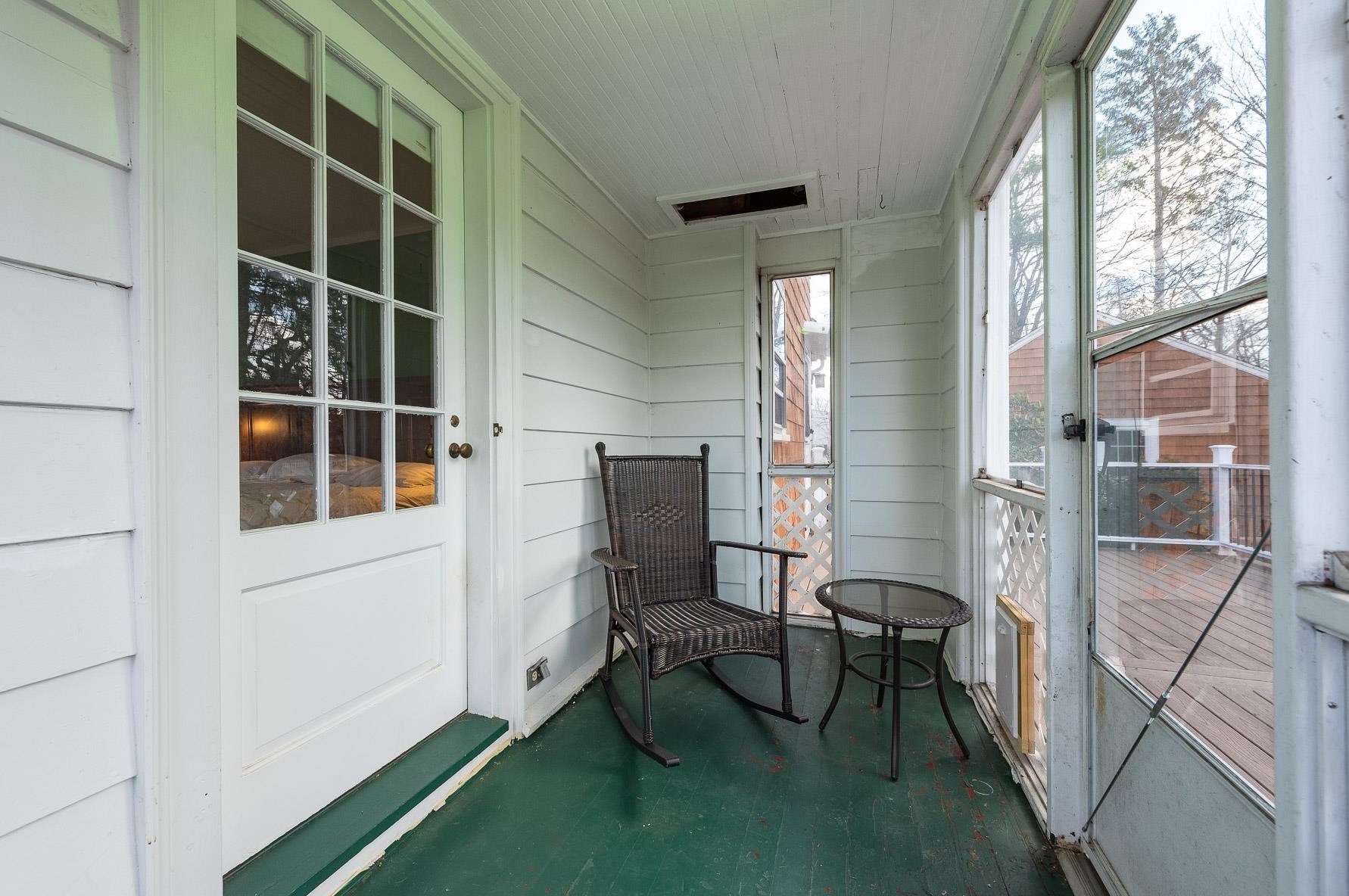 5 Longmeadow Rd, Dover NH  03820-4210 exterior