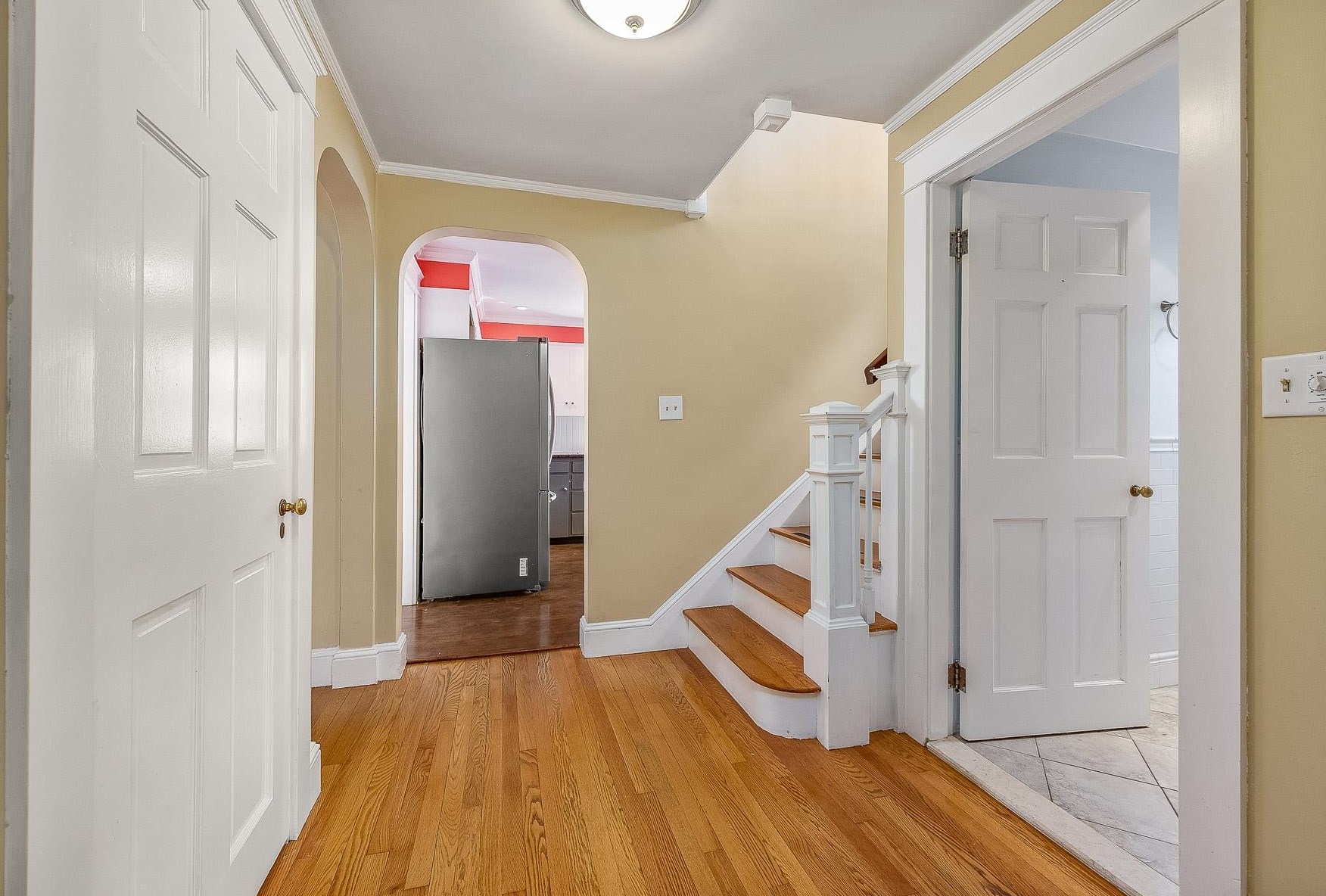 5 Longmeadow Rd, Dover NH  03820-4210 exterior