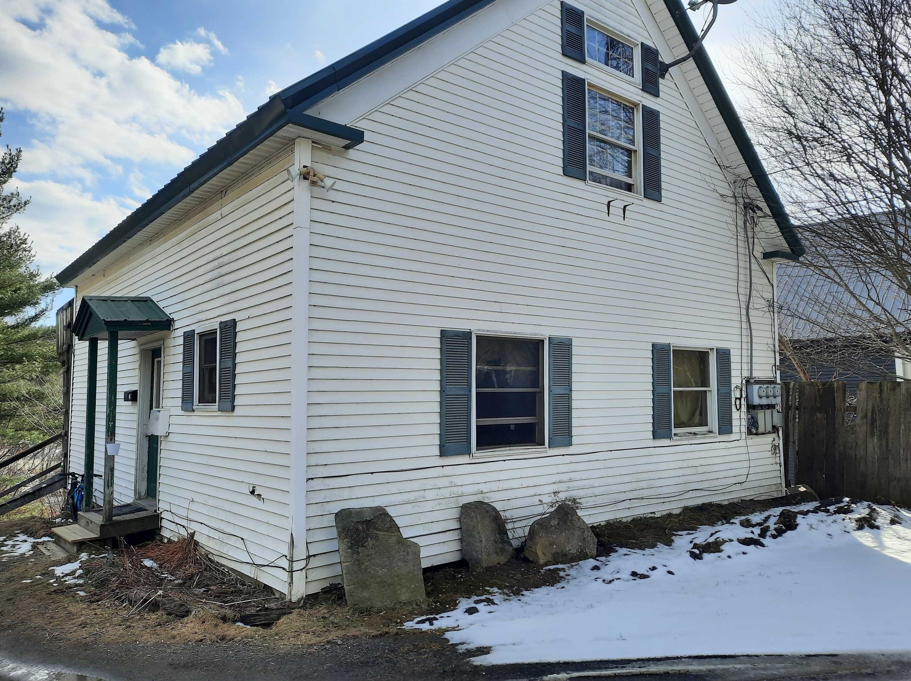 31 Colby St, Columbia NH  03576-3050 exterior