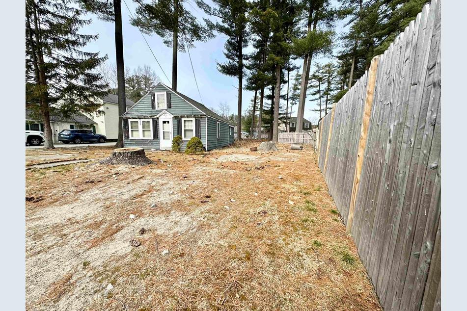 3 Lyndale Ave, Salem, NH 03079 MLS 4988964 Coldwell Banker