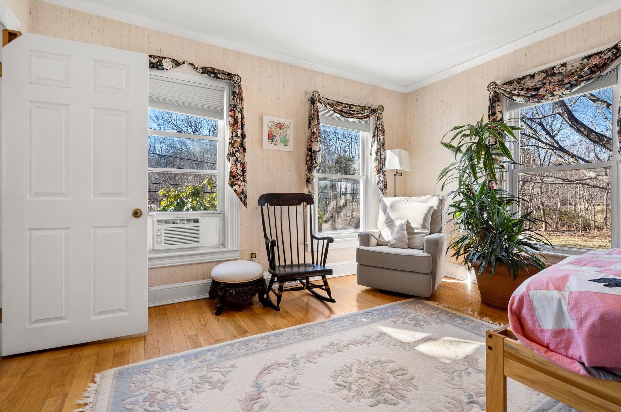 38 Main St, Newton NH  03858-3304 exterior