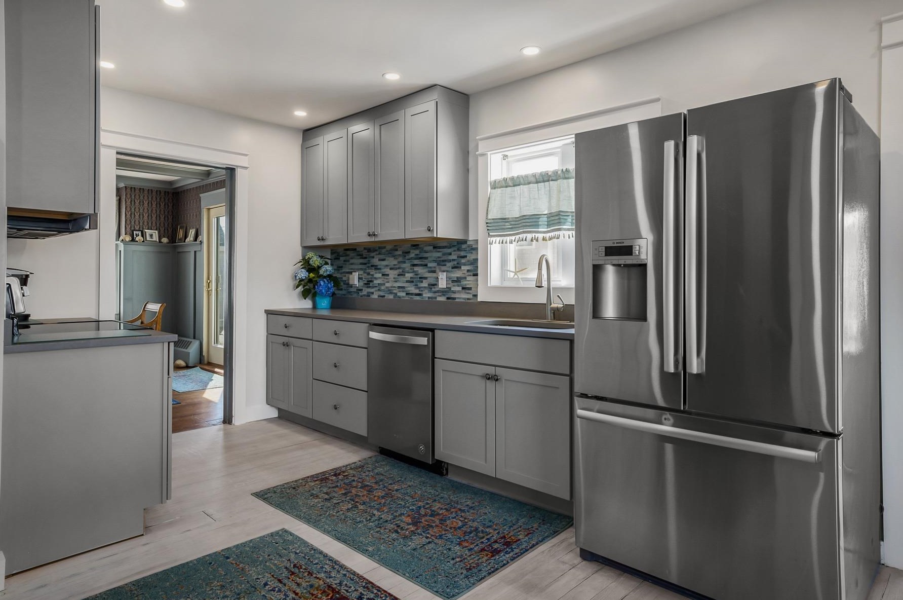 809 Ocean Blvd, Hampton NH  03842-3016 exterior