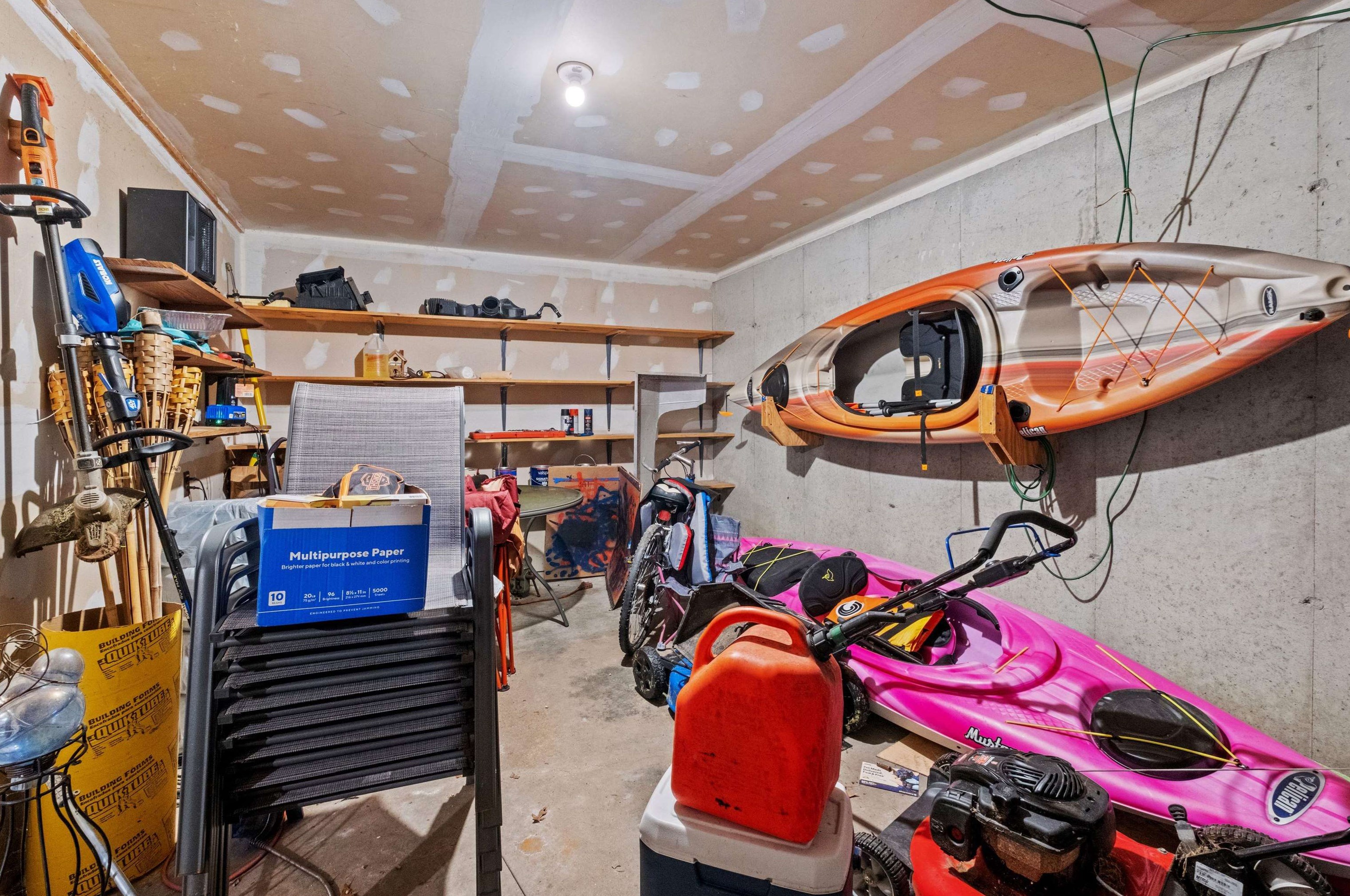 135 Worfield Cir, Bridgewater NH  03222-3052 exterior