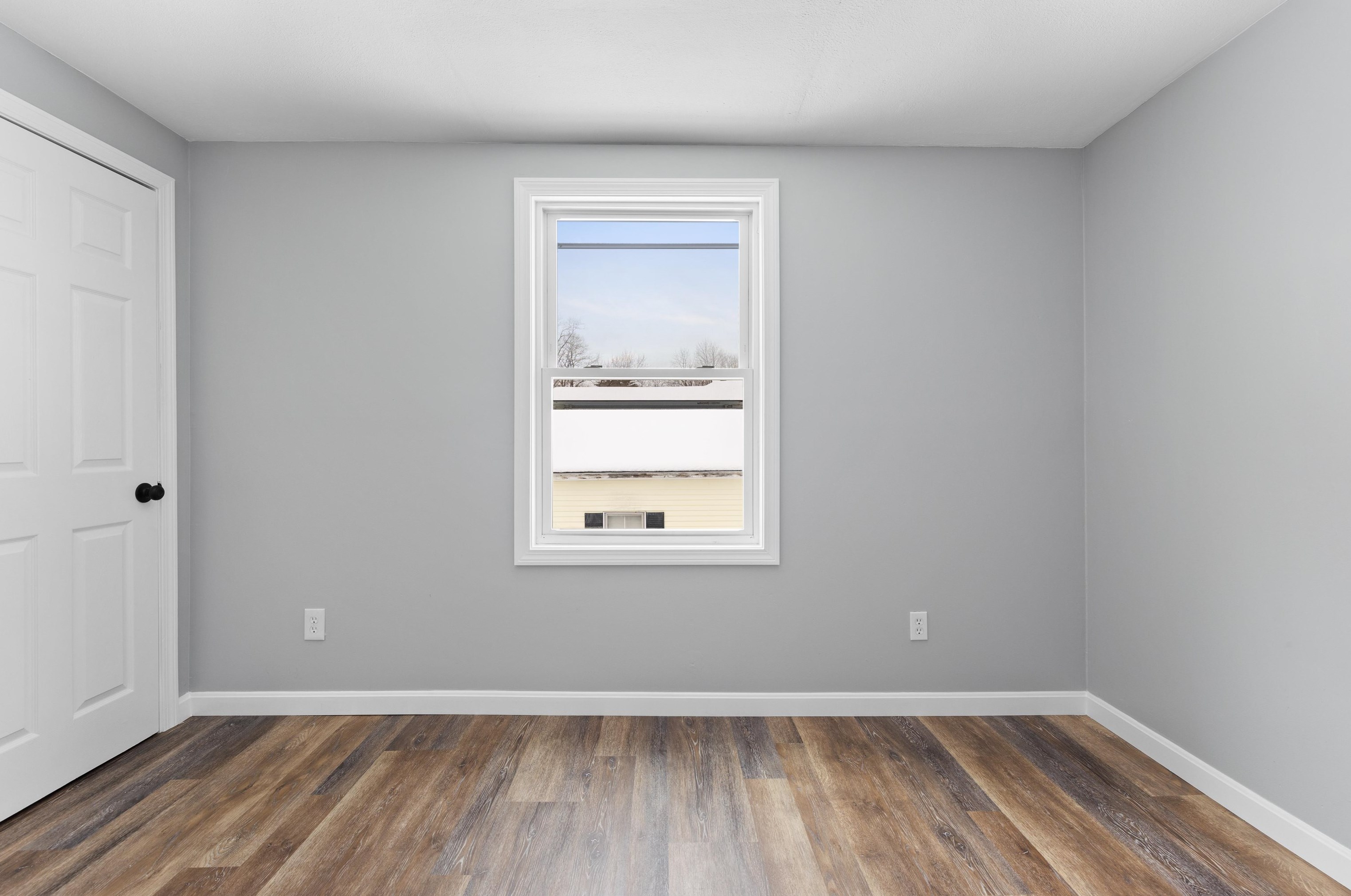 63 Garvin Ave, Manchester NH  03109-5519 exterior