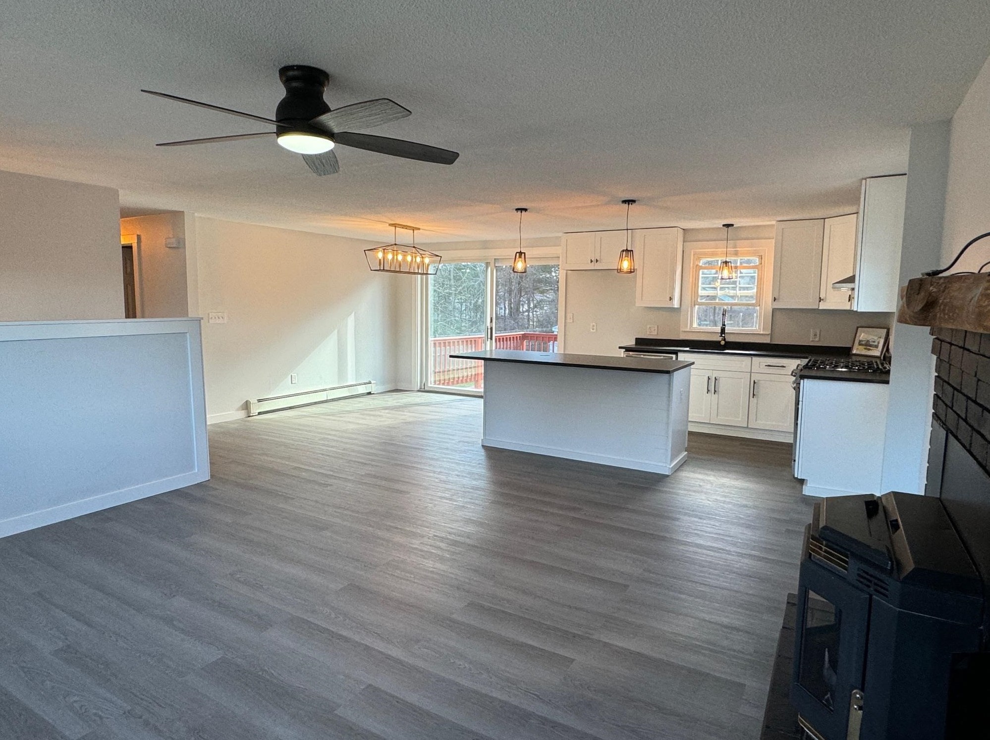 43 Salmon Falls Rd, Rochester NH  03868-8620 exterior