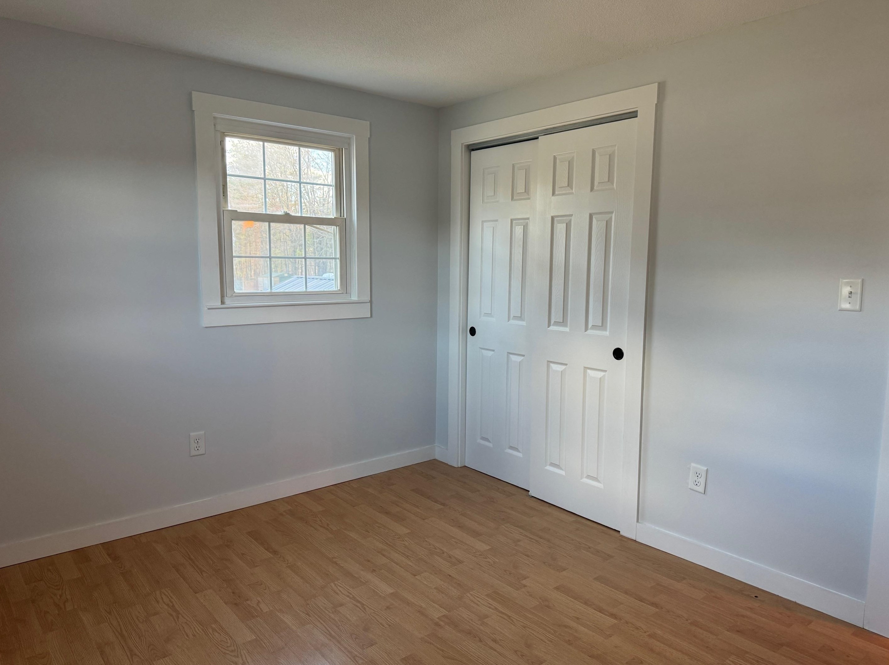 43 Salmon Falls Rd, Rochester NH  03868-8620 exterior