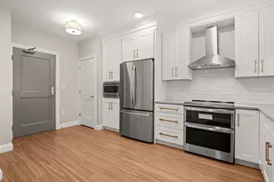 99 Foundry Pl, Portsmouth, NH 03801 - Photo 5