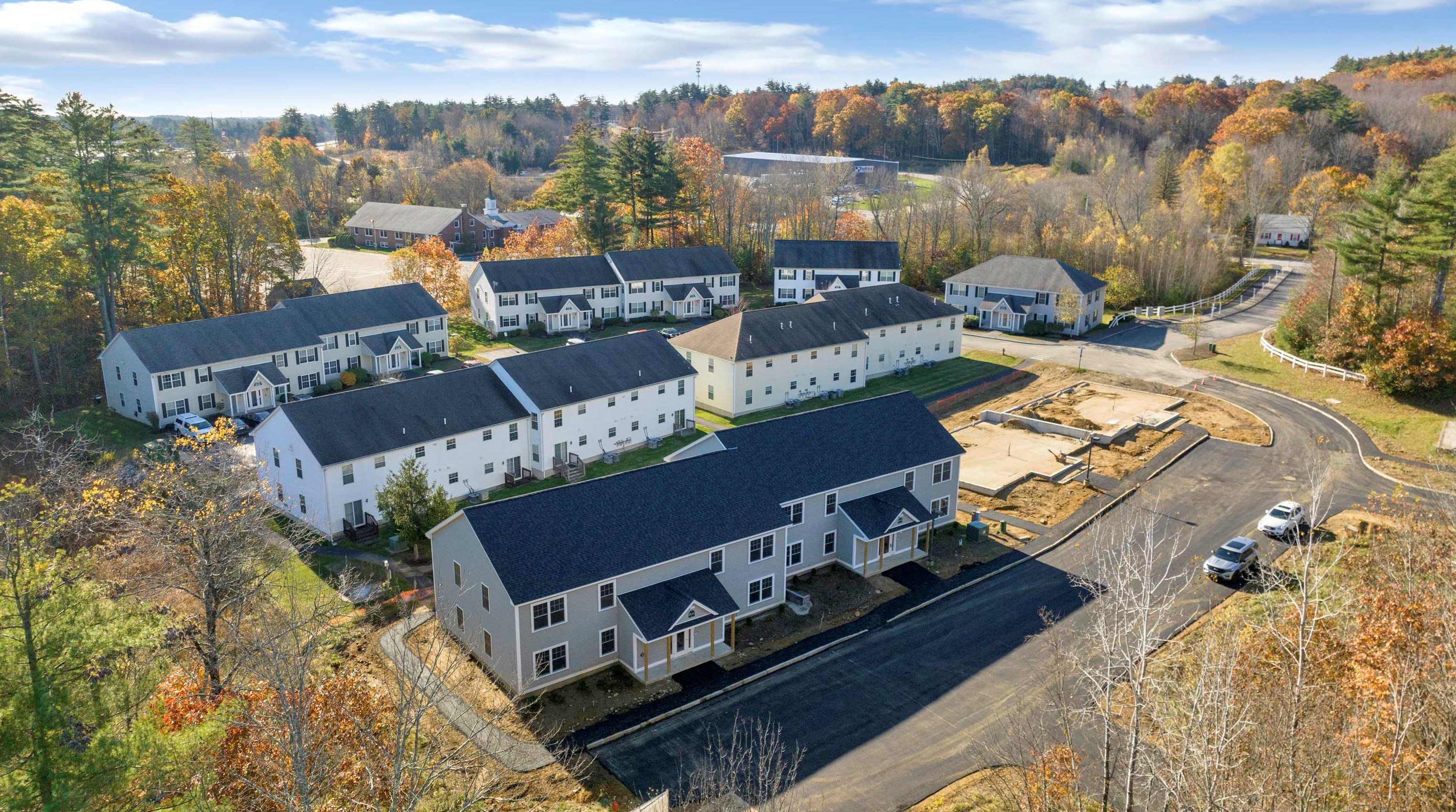 25 Tampa Dr, Rochester NH  03867-2244 exterior