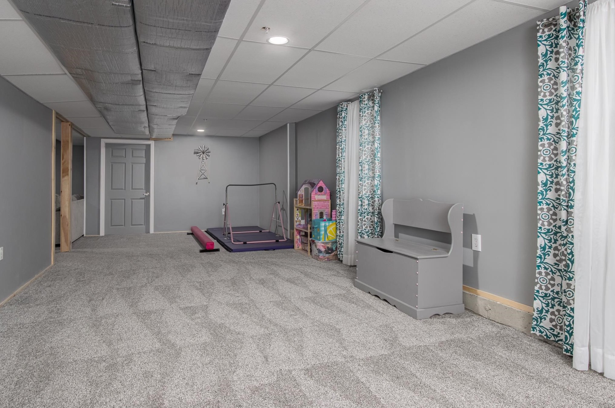 230 Lower Ridge Rd, Concord NH  03307-1509 exterior