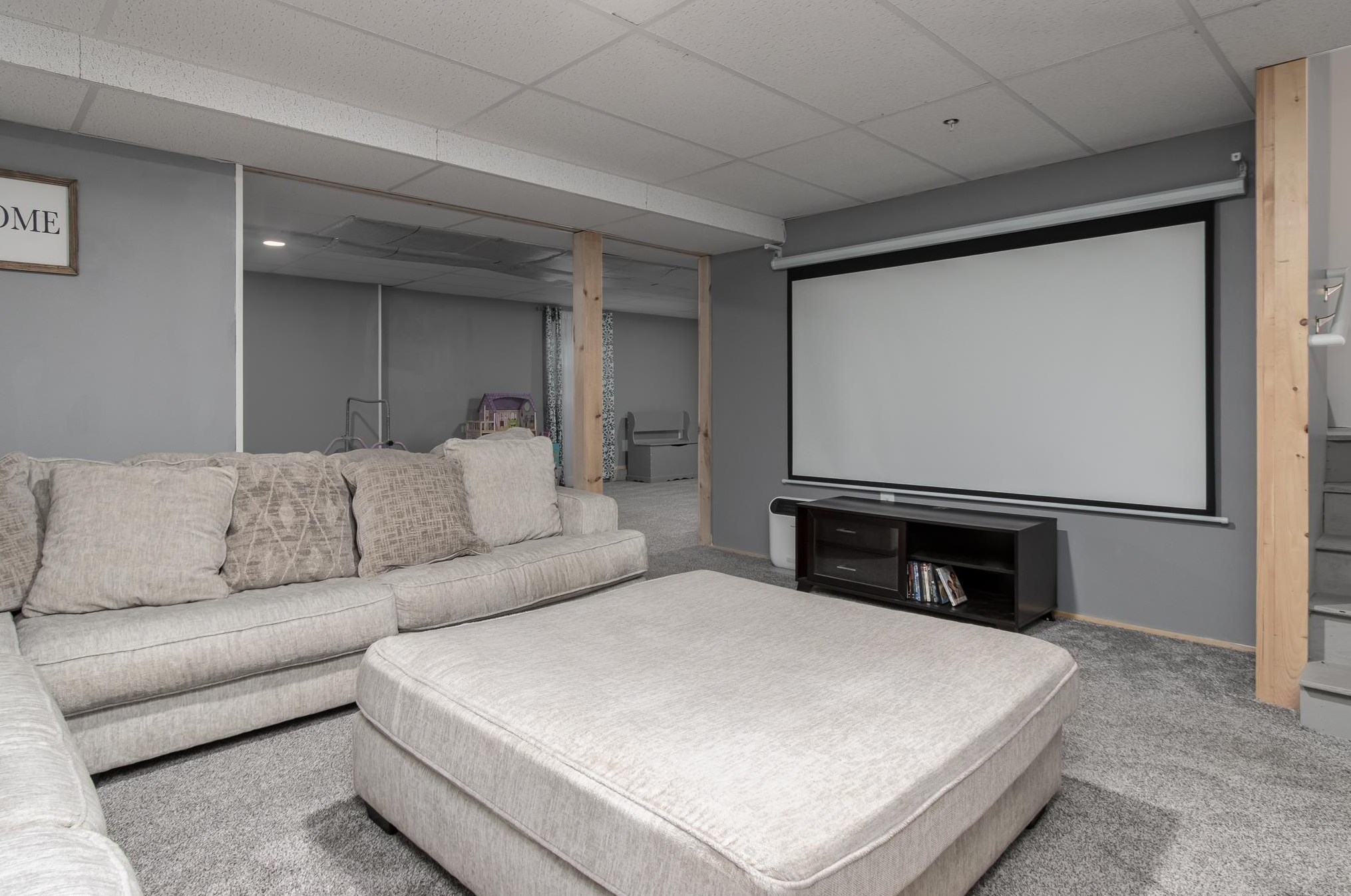 230 Lower Ridge Rd, Concord NH  03307-1509 exterior