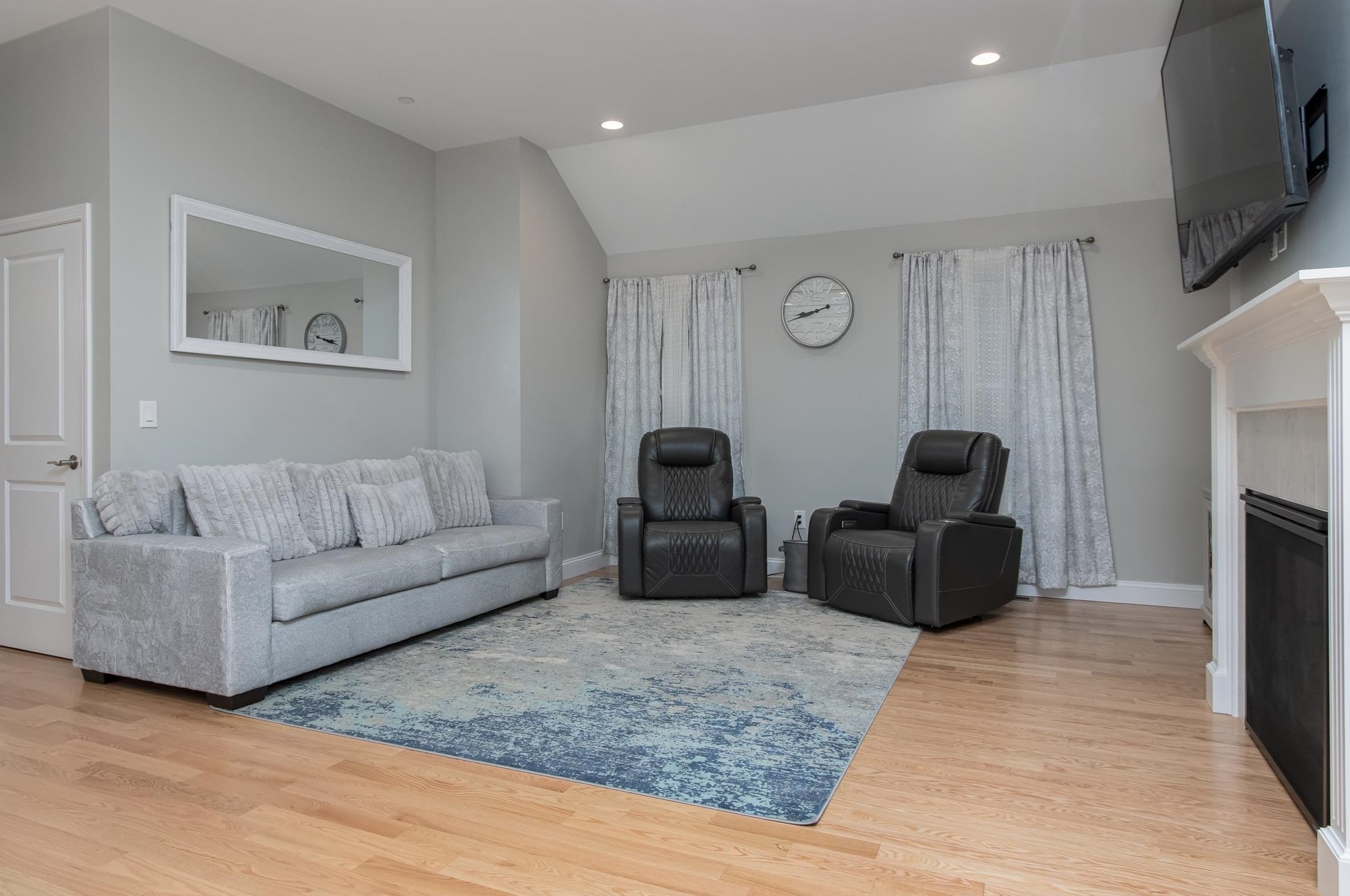 230 Lower Ridge Rd, Concord NH  03307-1509 exterior