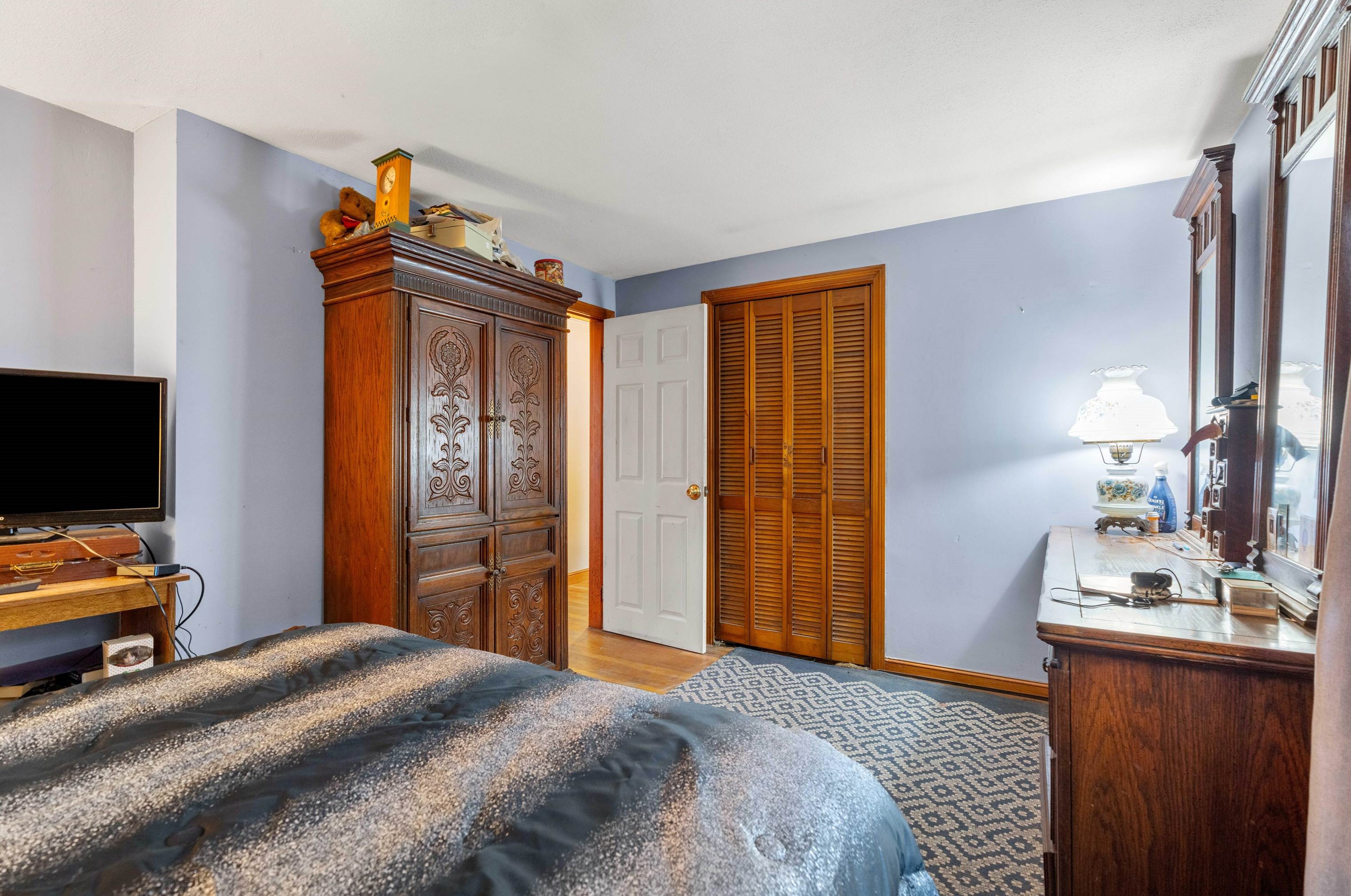 6 Shady Ln, Plaistow NH 03865-2110 exterior