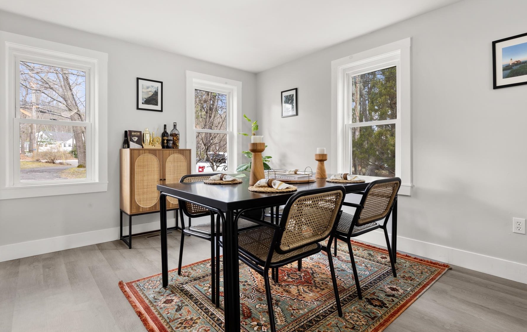 157 Exeter Rd, Newmarket NH  03857-2033 exterior