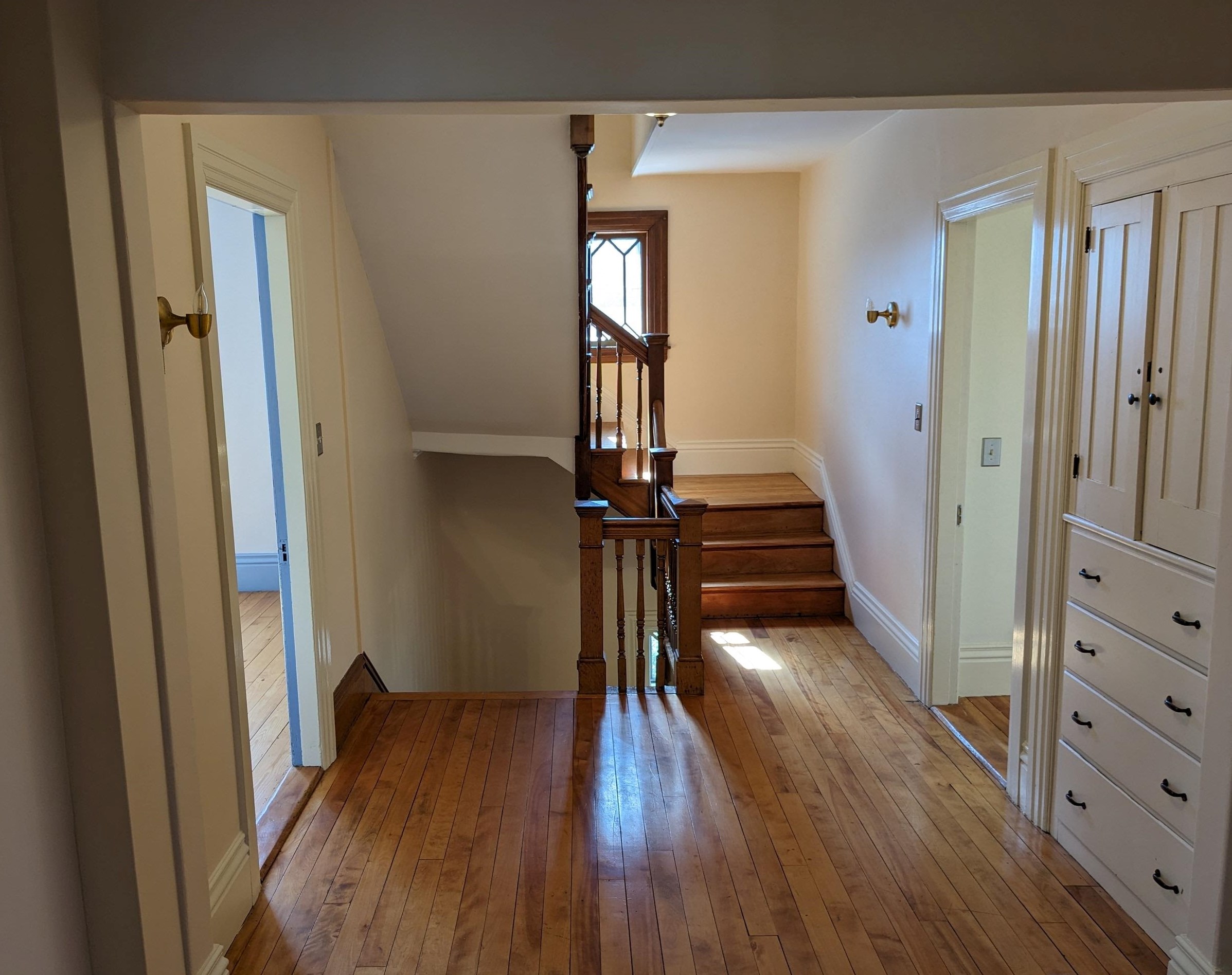 2 Park Rdg, Concord NH 03301-3030 exterior