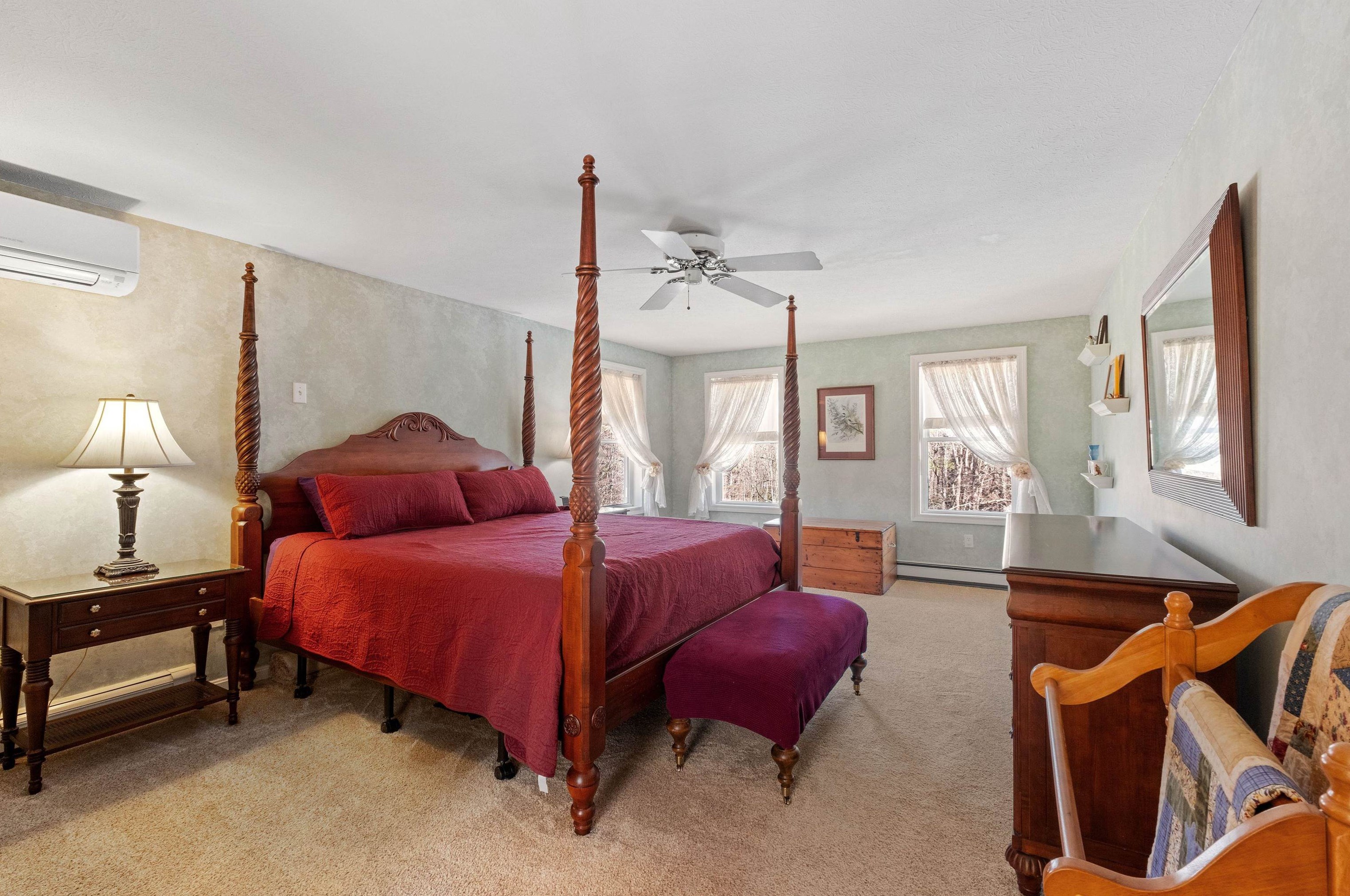 46 Elk Dr, Manchester NH  03110-4621 exterior