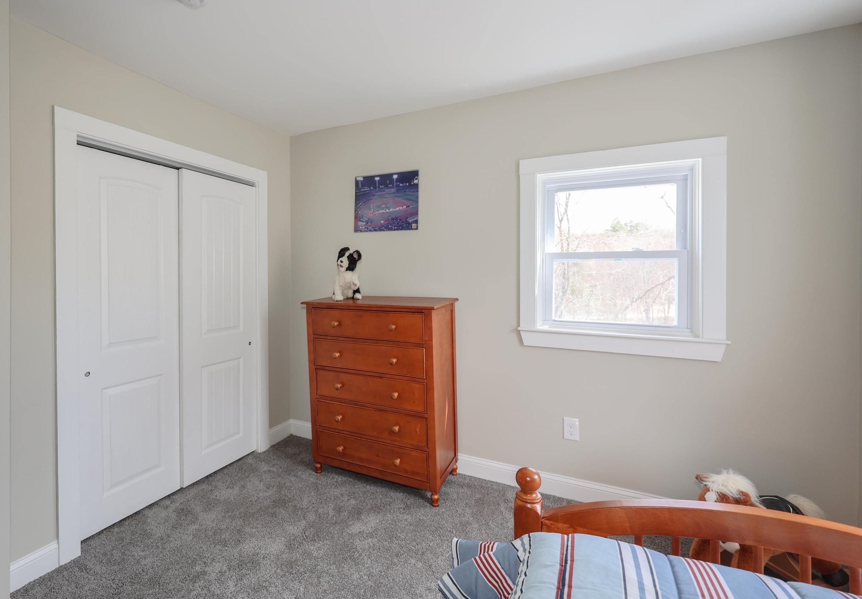 17 Epping St, Raymond NH 03077-2529 exterior