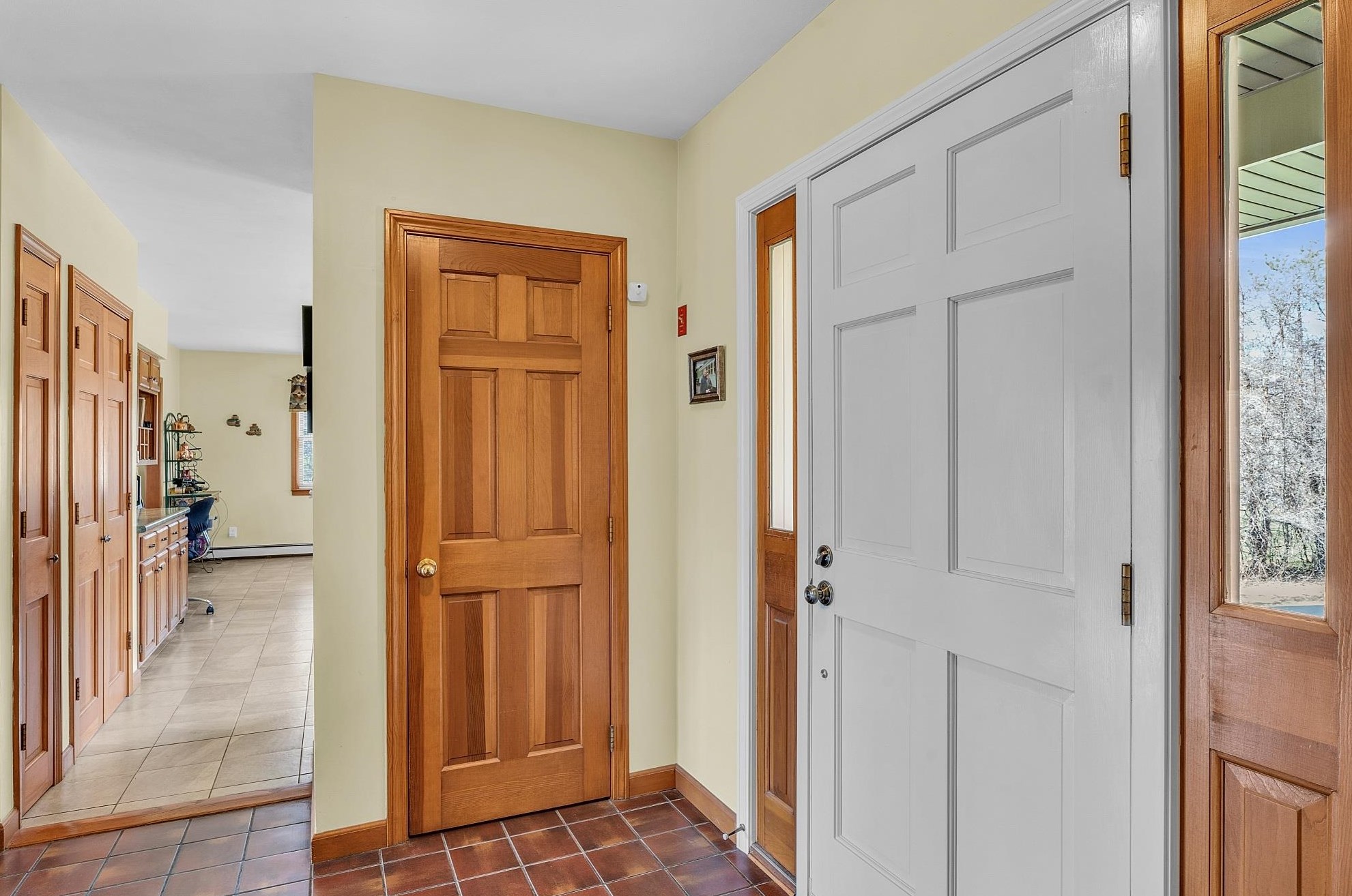 6 Bald Hill Rd, Newmarket NH  03857-2135 exterior