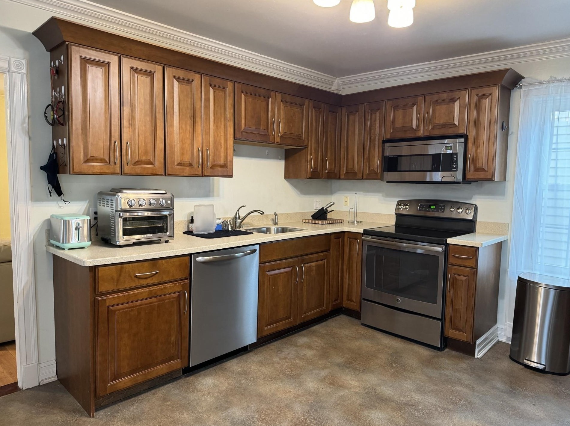 4 Mystic Pl, Keene NH  03431-3033 exterior