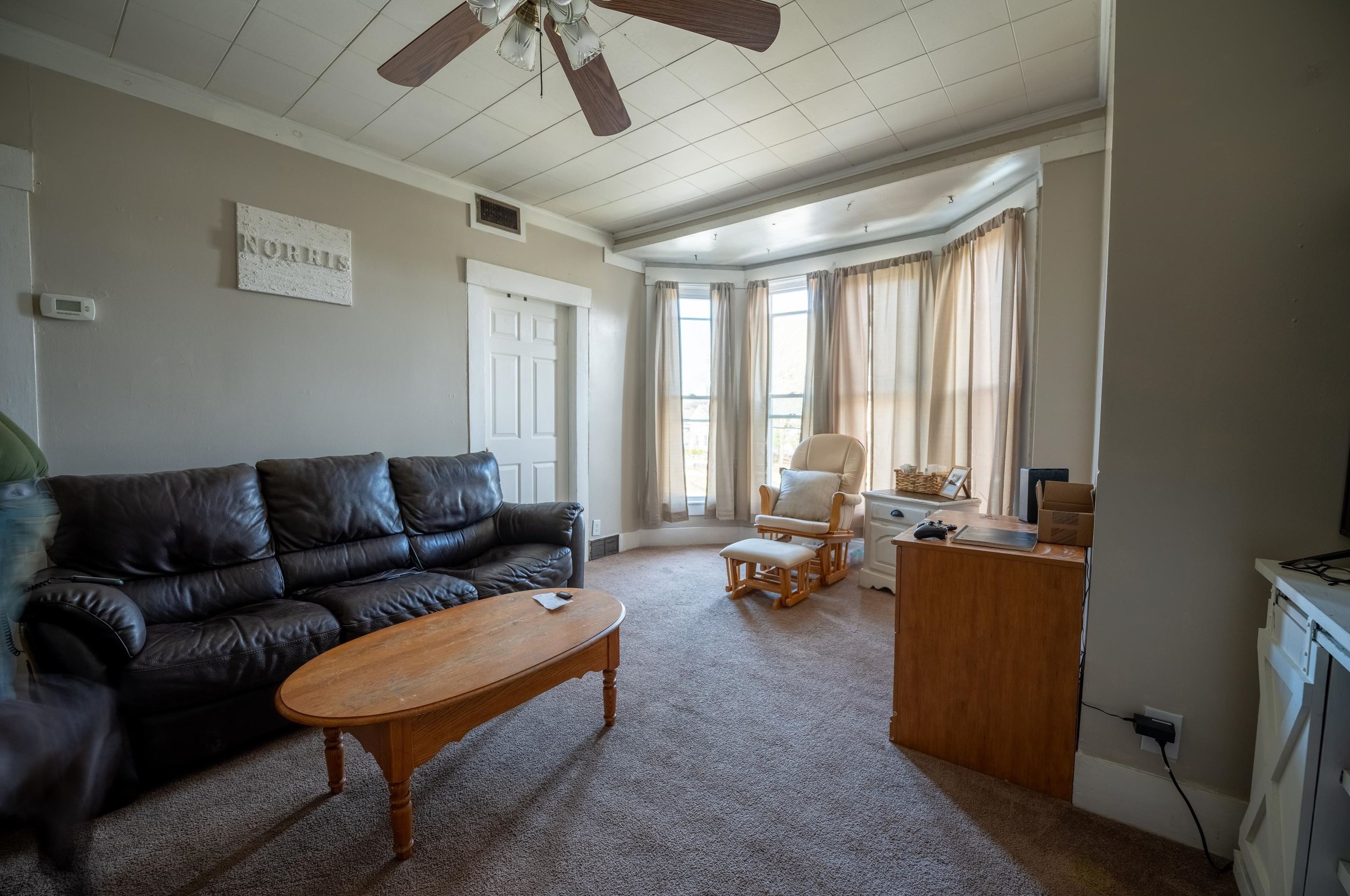 44 Main St, Pittsfield NH 03263-3708 exterior