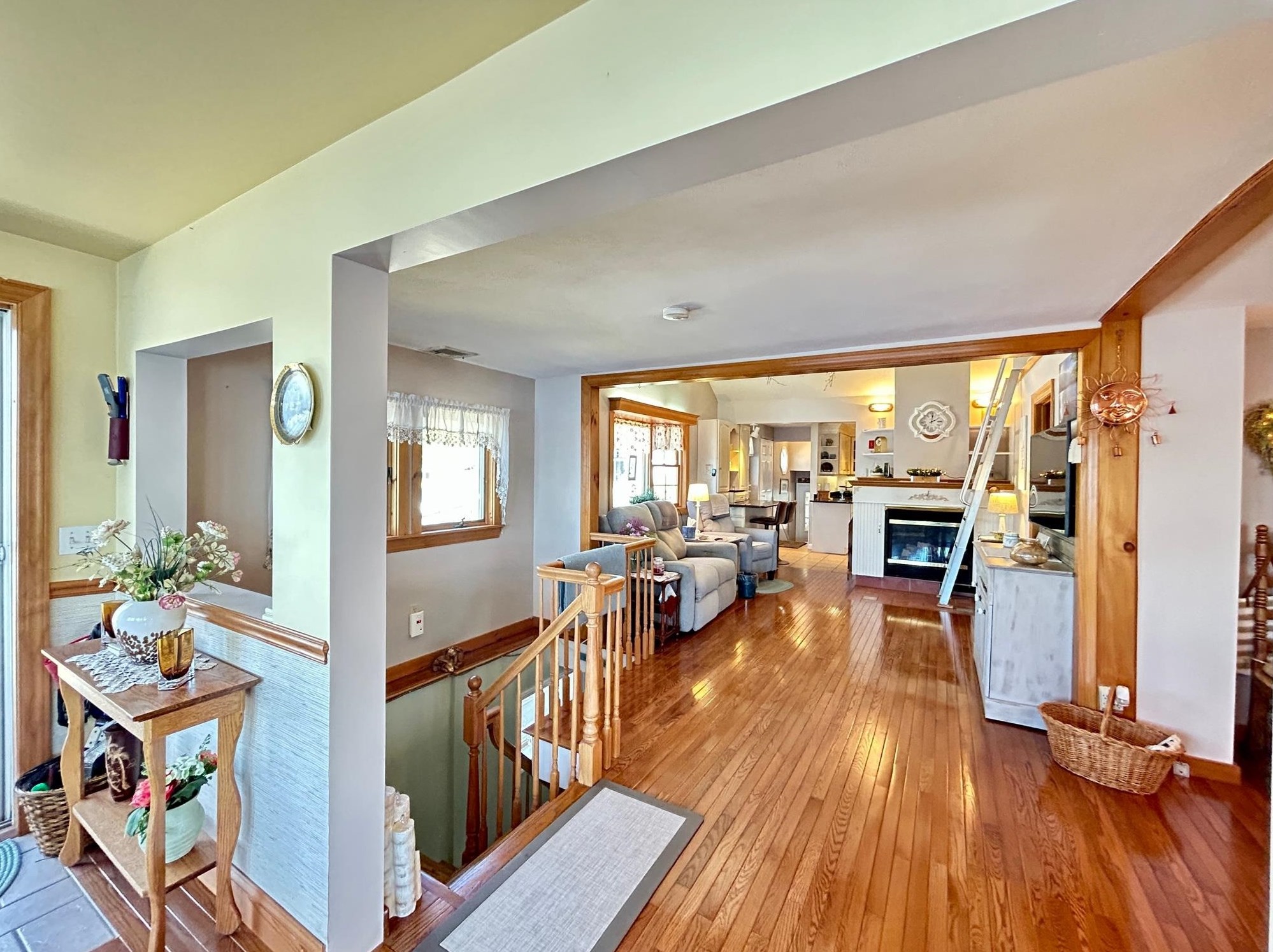 25 Wenmarks Rd, Newton NH 03858-3321 exterior