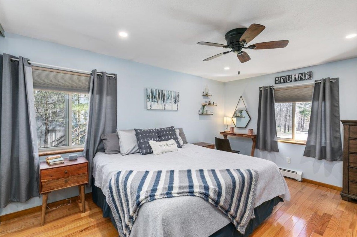 25 Boulder Dr, Danville NH  03819-3015 exterior