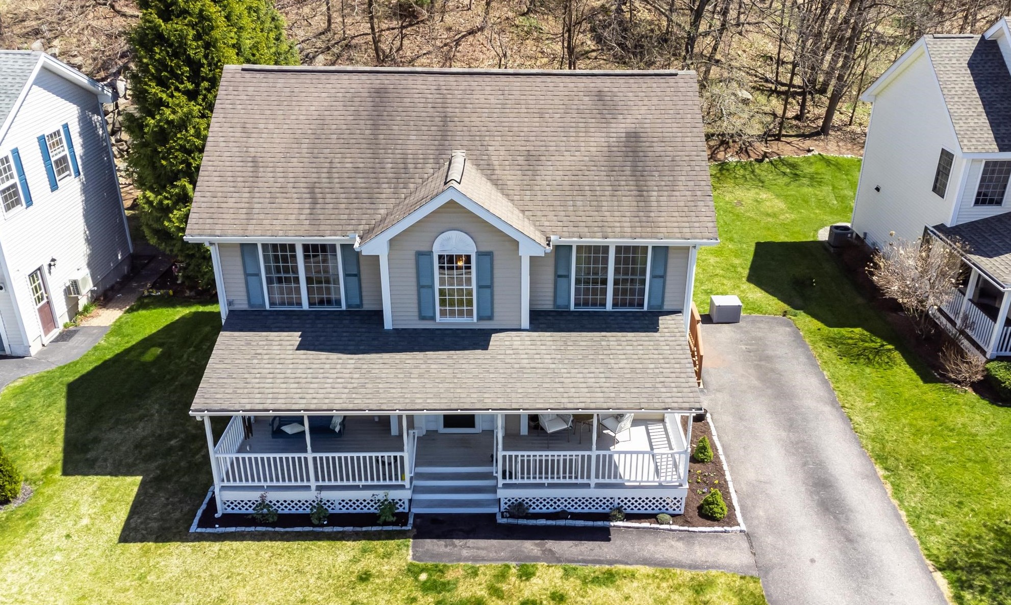 78 Pasture Dr, Manchester NH  03102-4958 exterior