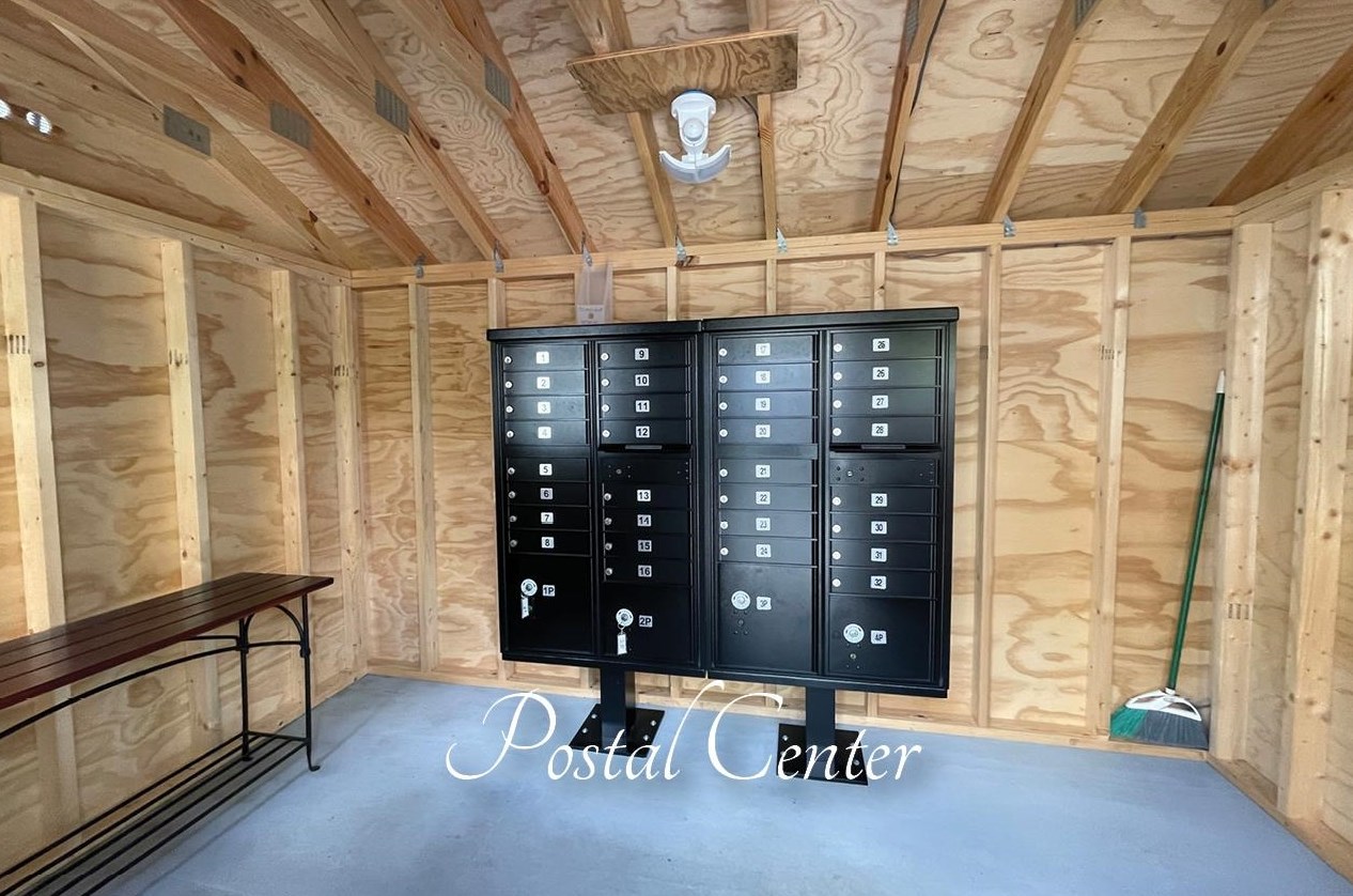 139 Rockingham Rd, Derry NH  03038-7022 exterior